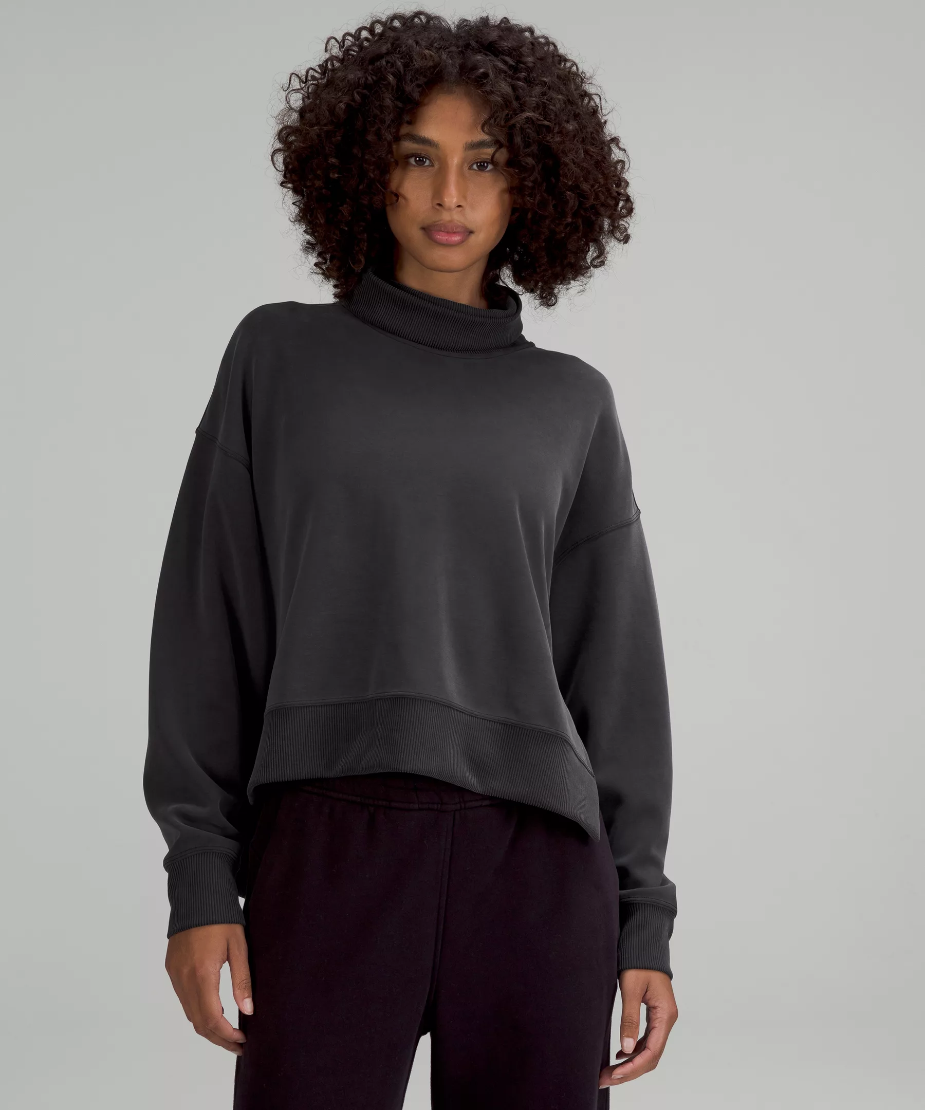 Softstreme Turtleneck Pullover Black