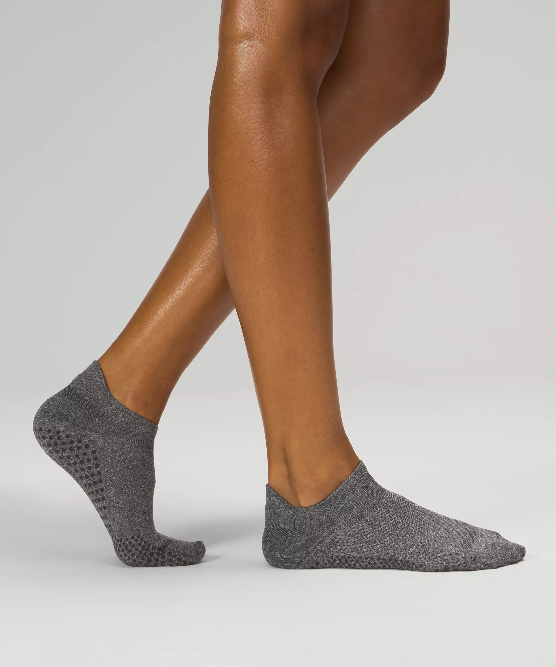 Women's Find Your Balance Studio Tab Sock Heathered Graphite Grey