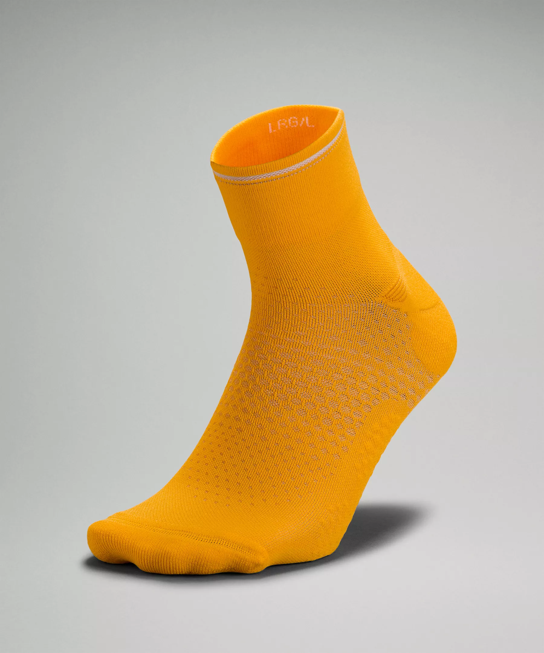 Men's MacroPillow Ankle Running Sock *Medium Cushioning  Clementine