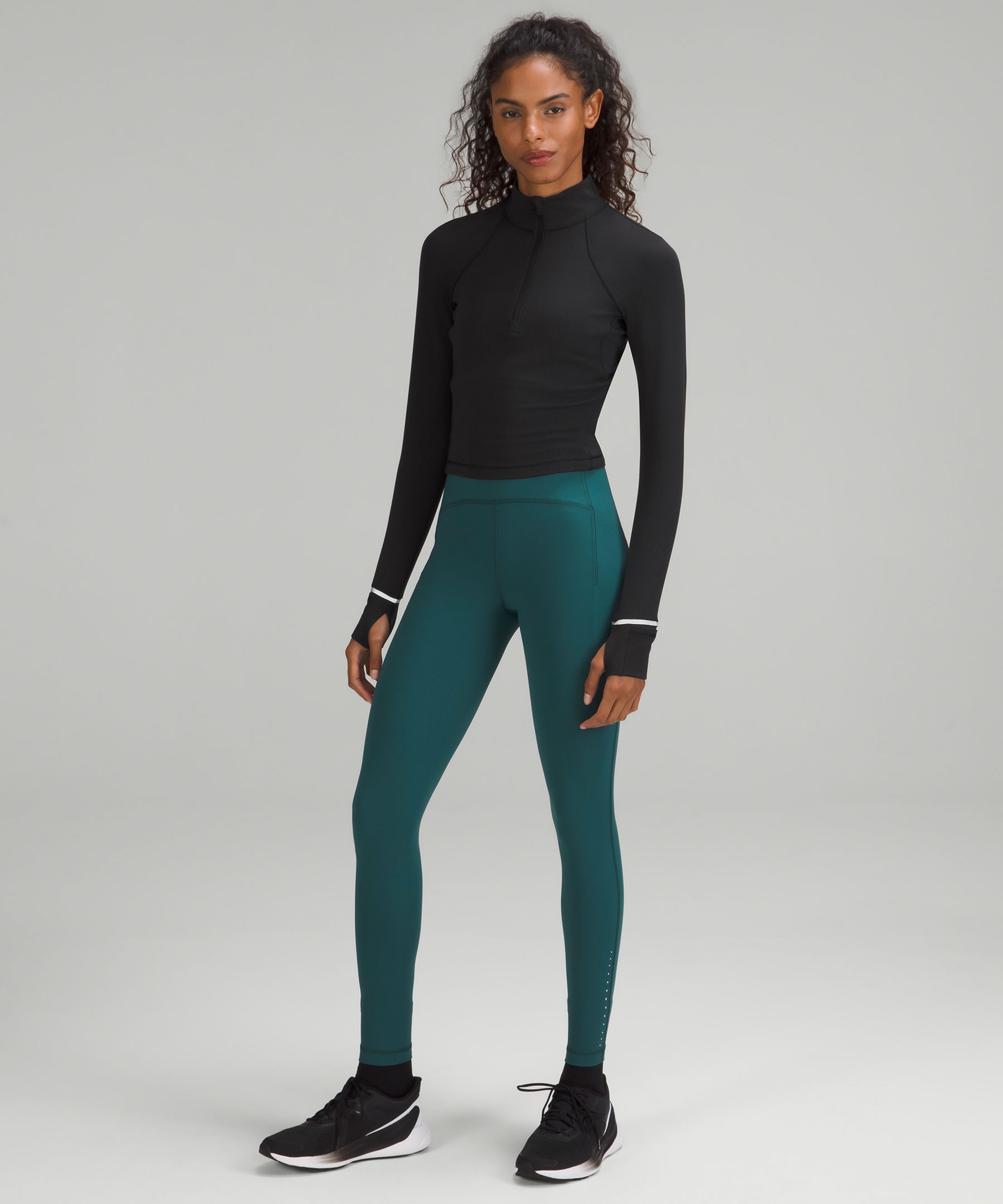 It's Rulu Run Ribbed Cropped Half Zip Black