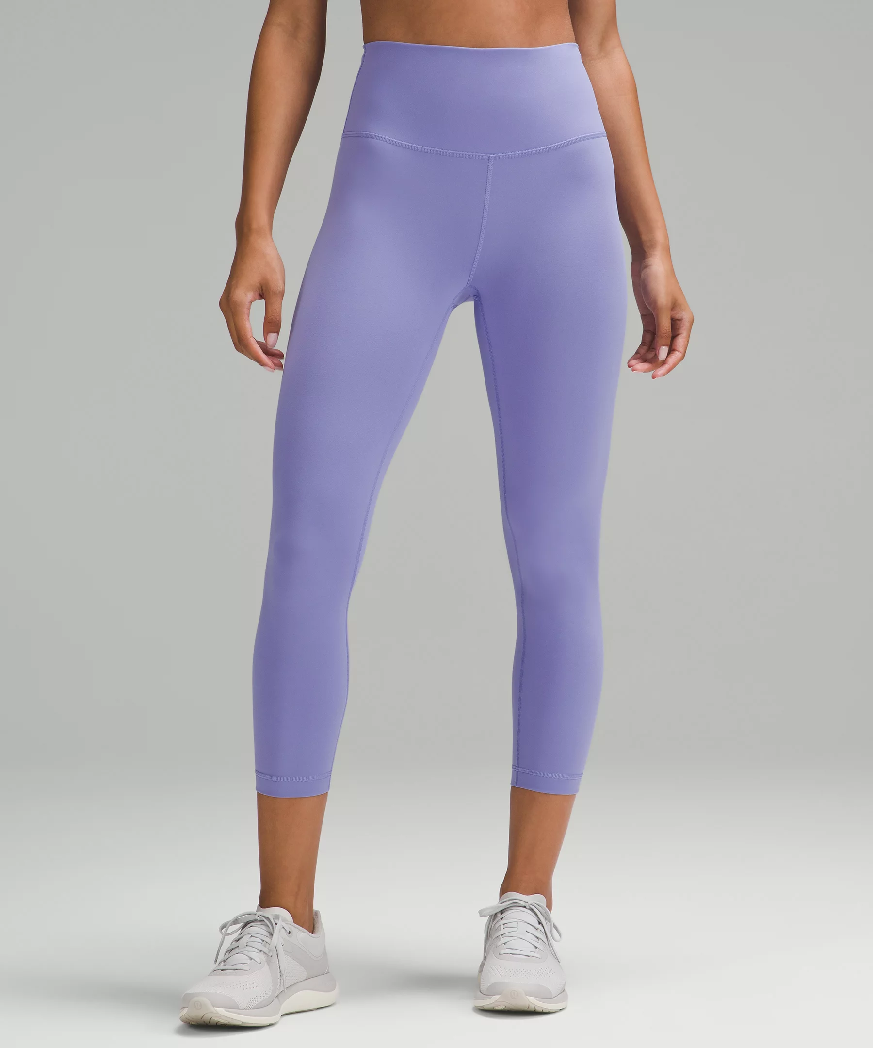 Wunder Train High-Rise Crop 23