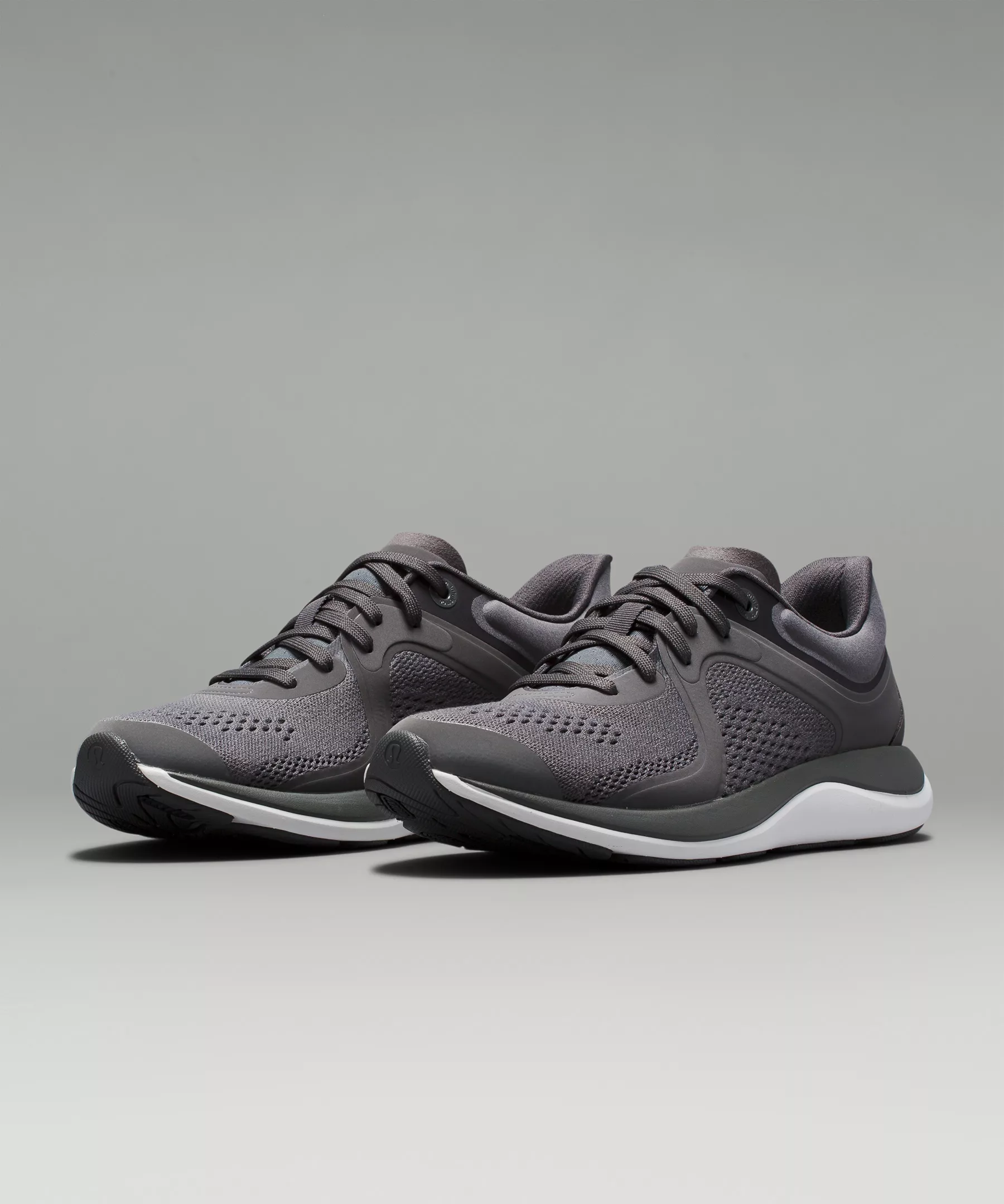 Chargefeel Low Women's Workout Shoe Asphalt/Graphite Grey/White