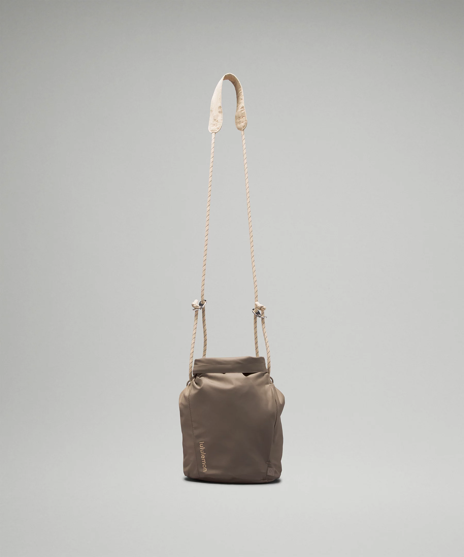 Roll-Top Crossbody Bag 3L *Online Only Nomad/Trench