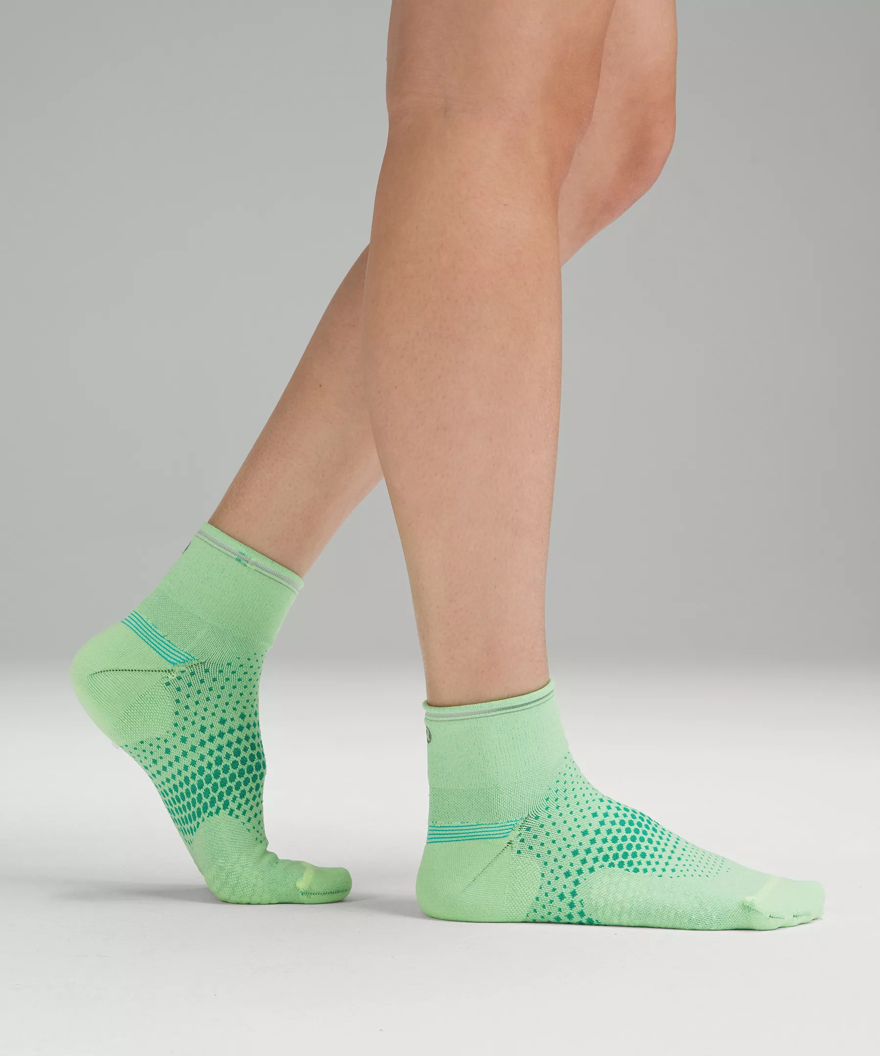Women's MacroPillow Ankle Running Sock *Medium Cushioning Faded Zap/Kelly Green