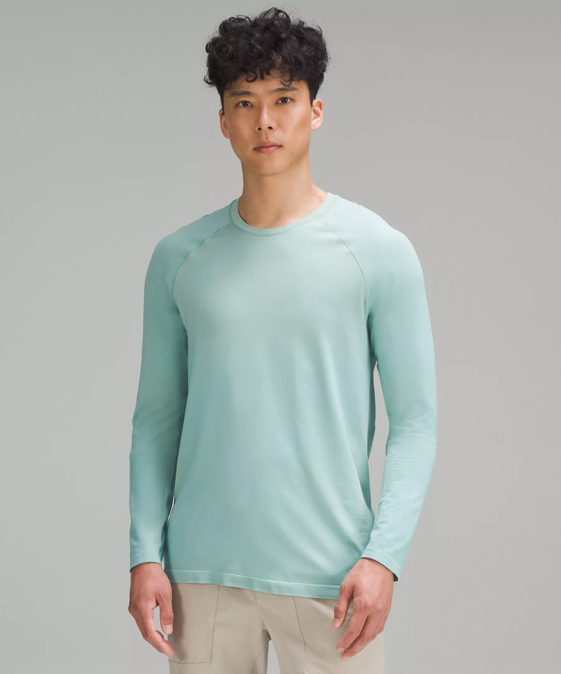 Metal Vent Tech Long-Sleeve Shirt *Updated Summer Glow/Cyan Blue
