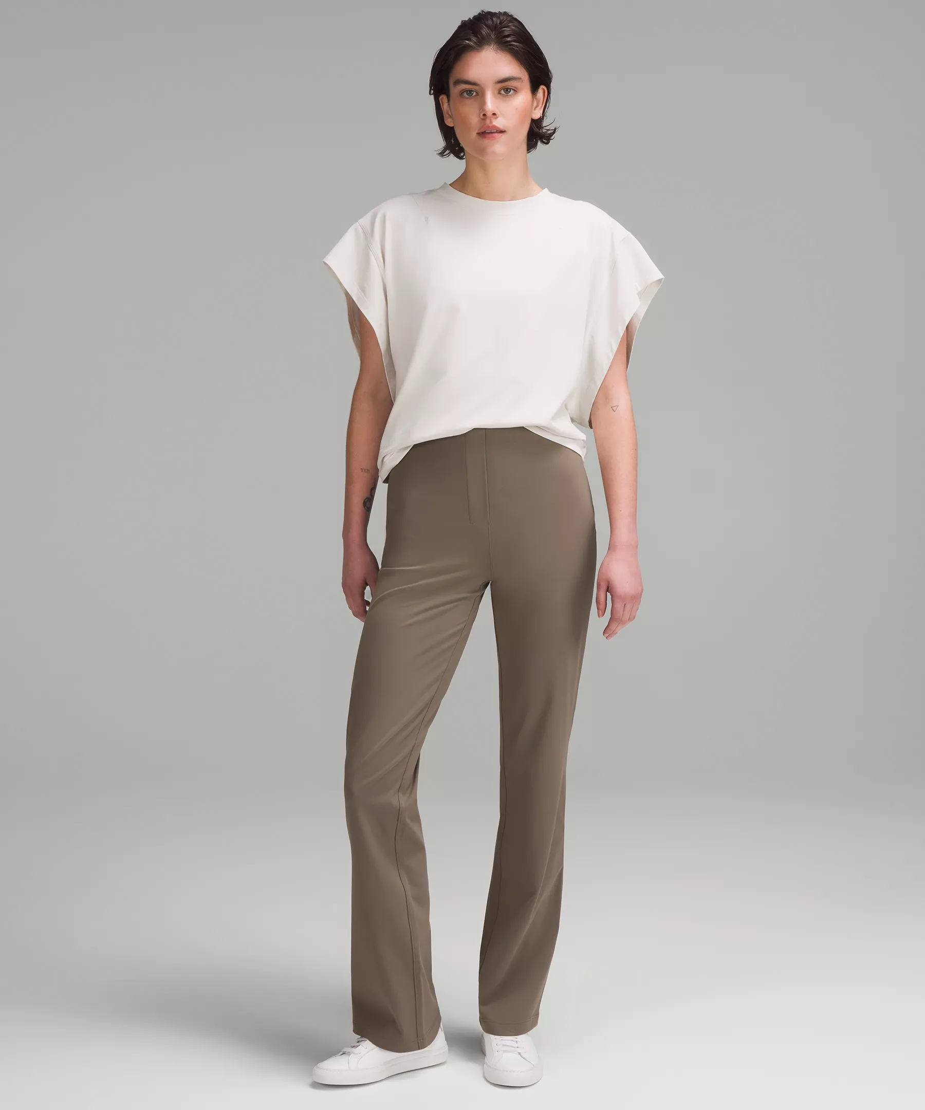Smooth Fit Pull-On High-Rise Pant Nomad