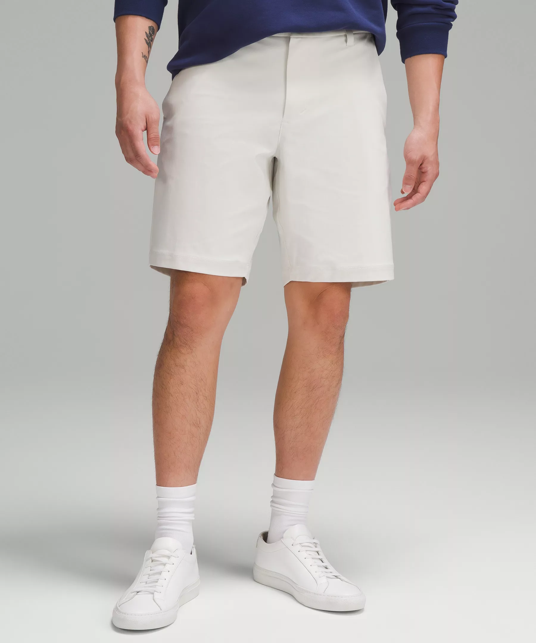 Commission Classic-Fit Short 9