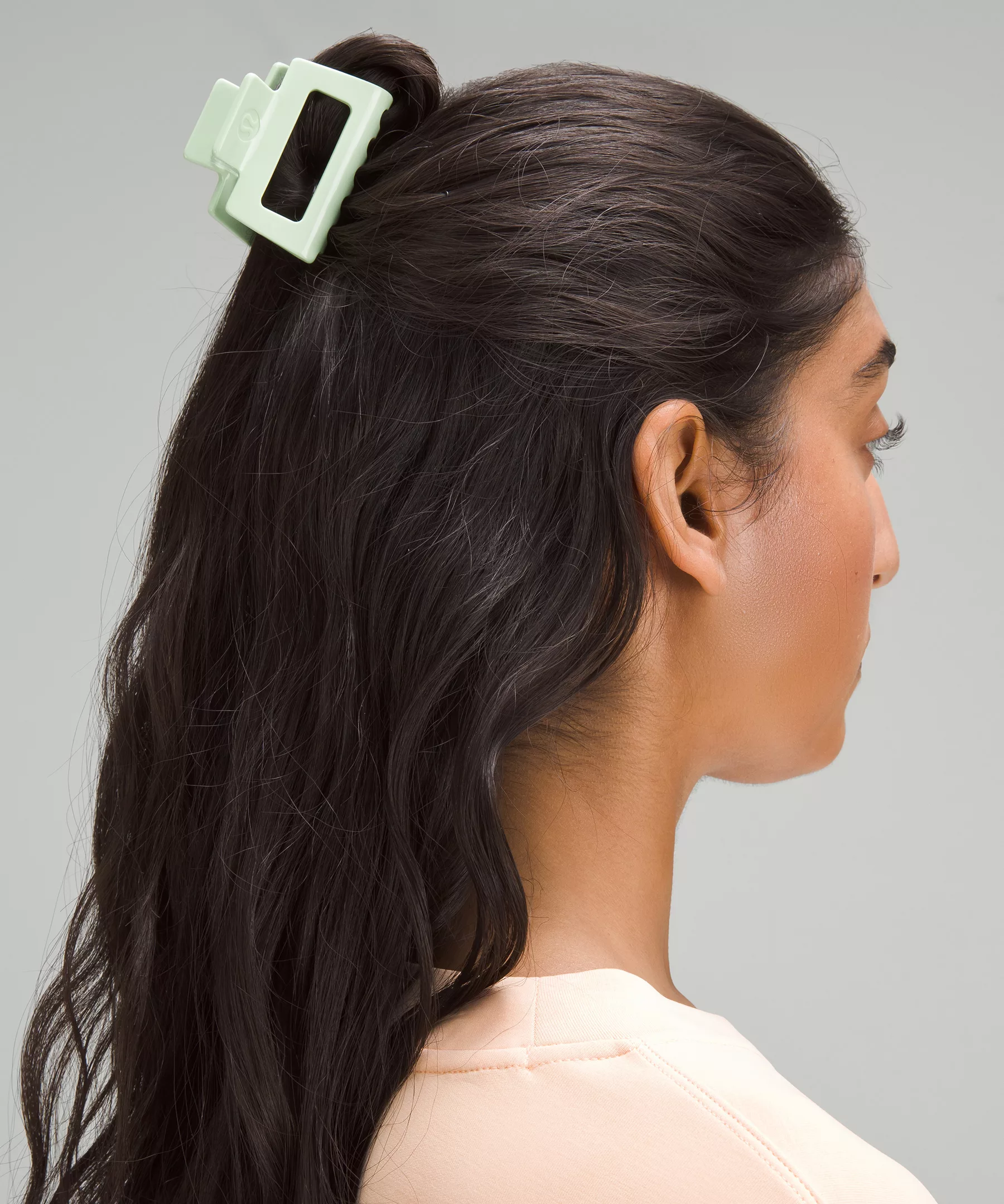 Medium Claw Hair Clip Kohlrabi Green