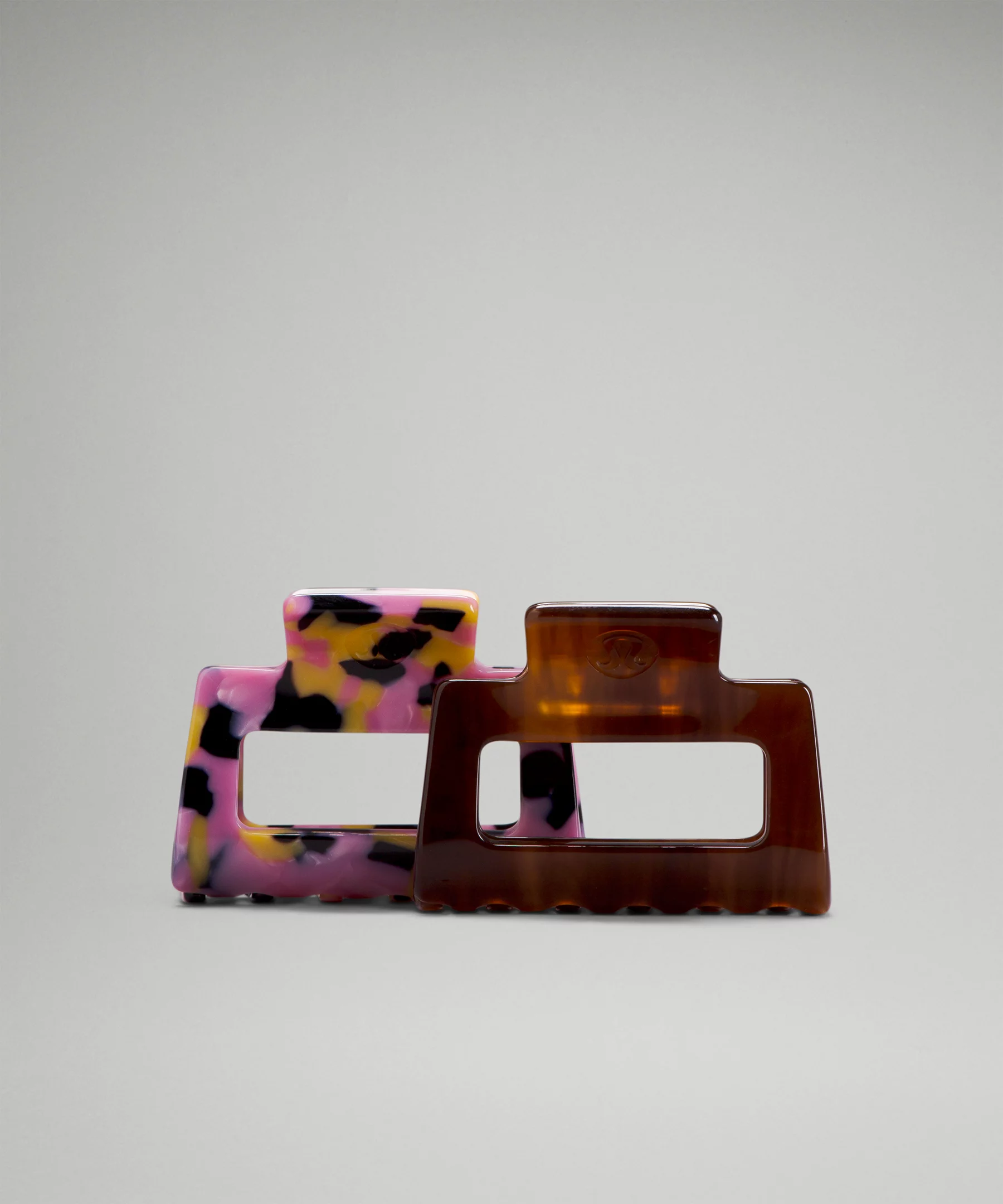 Medium Claw Hair Clips *2 Pack Black/Roasted Brown/Velvet Dust/Yellow Pear/Black