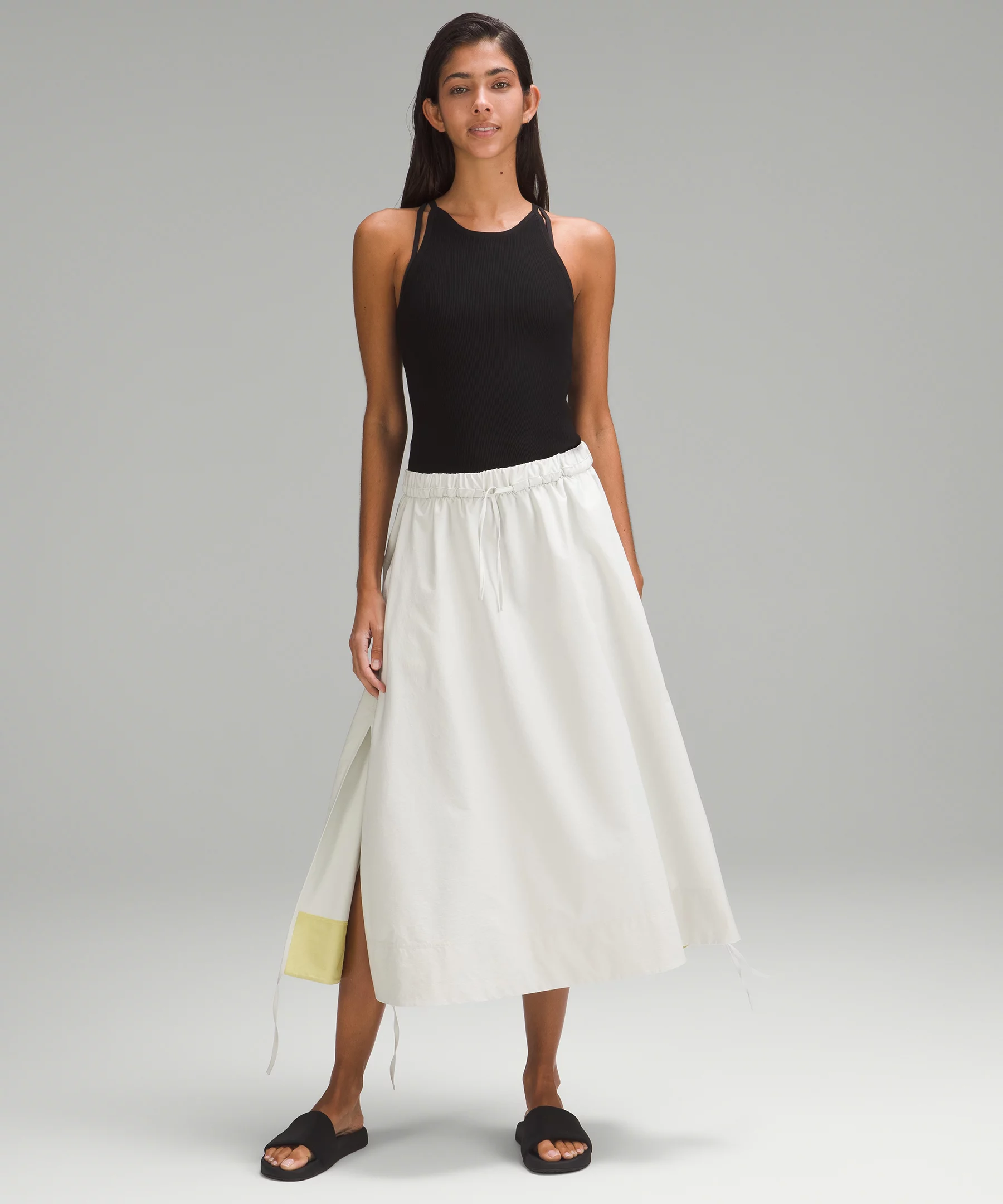 High-Low Side Slit Super-High-Rise Skirt bone