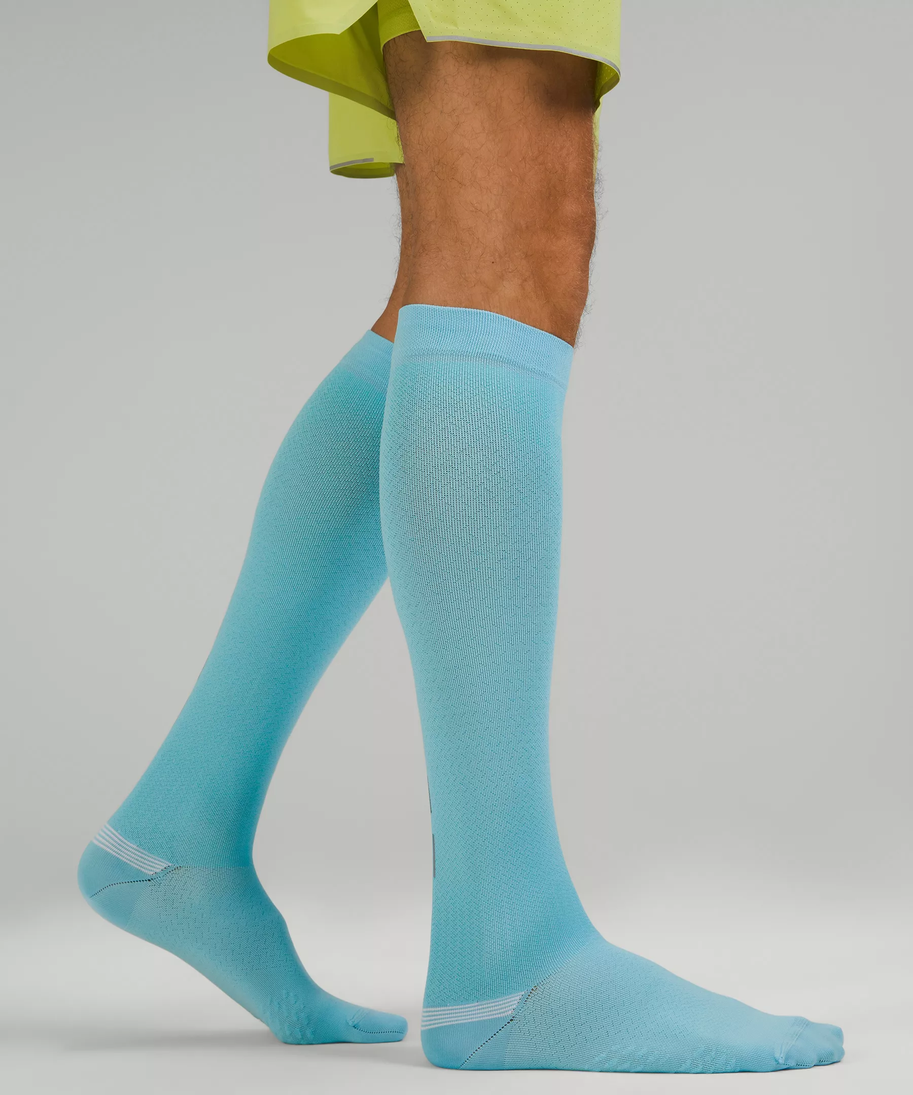 Men's MicroPillow Compression Knee-High Running Sock *Light Cushioning Blue Chill