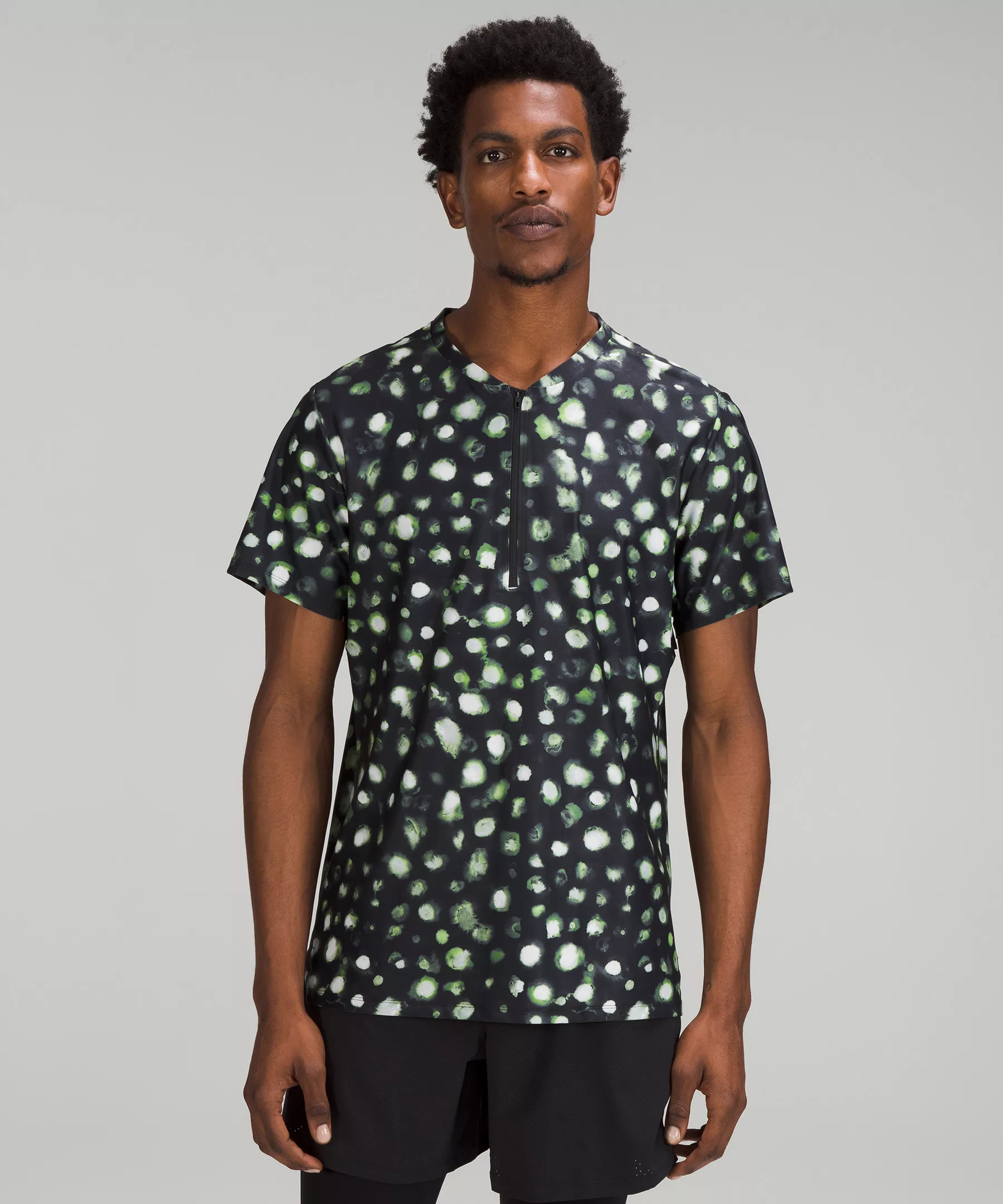 Vented Tennis Short Sleeve Shirt Haze Dot Inverse Black Multi