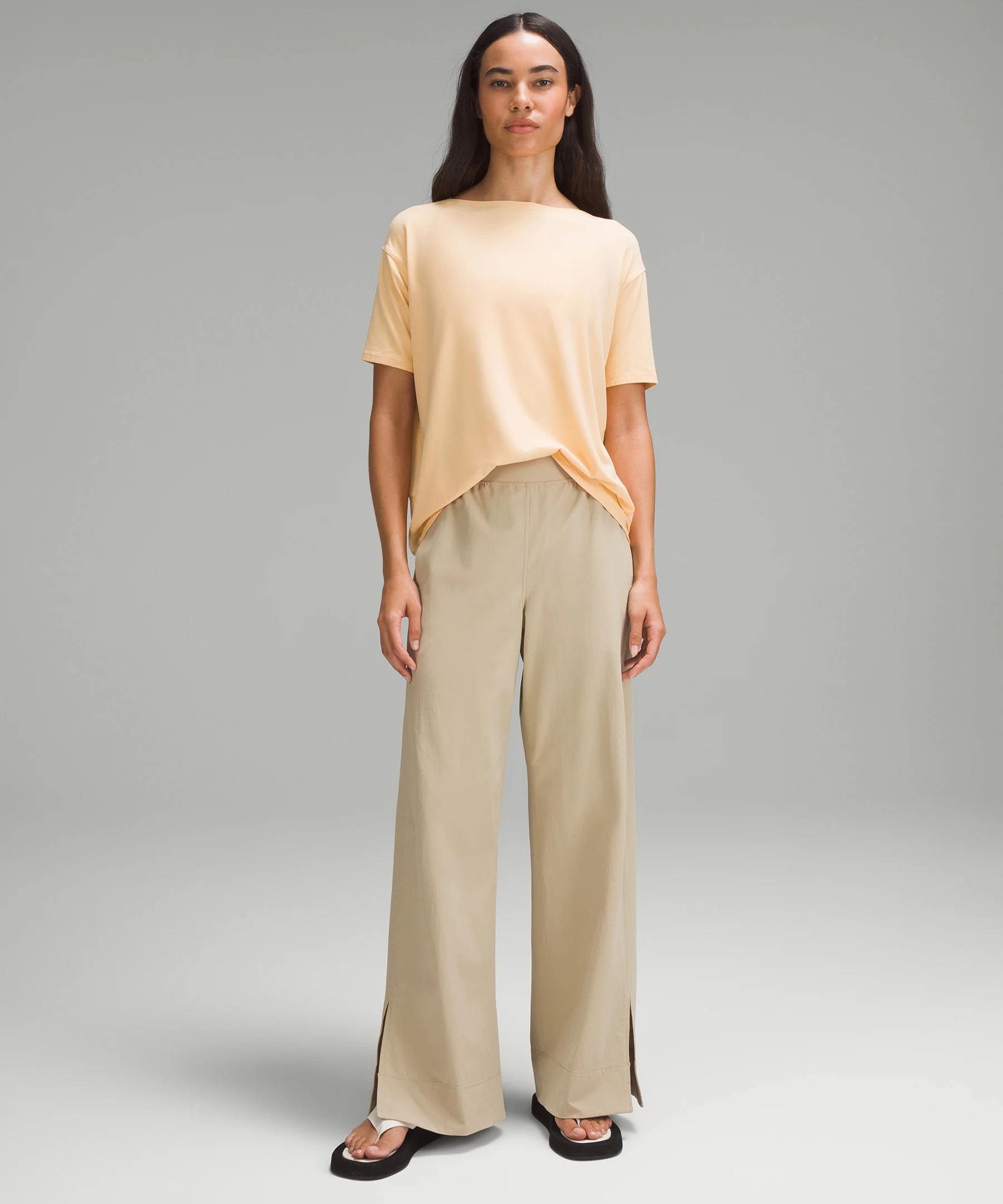 Back in Action Short-Sleeve Shirt *Nulu Summer Glow