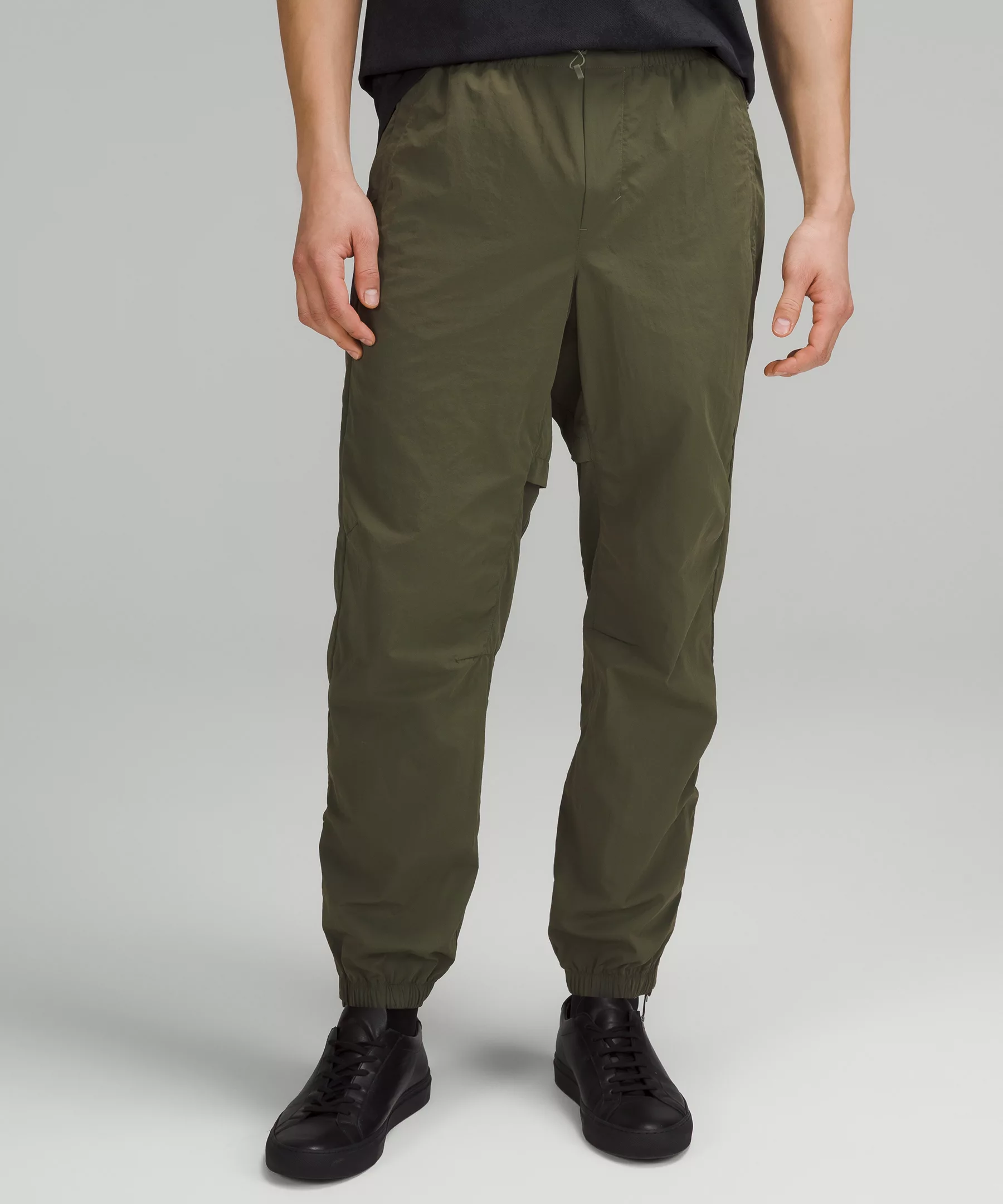 Evergreen Jogger Medium Olive