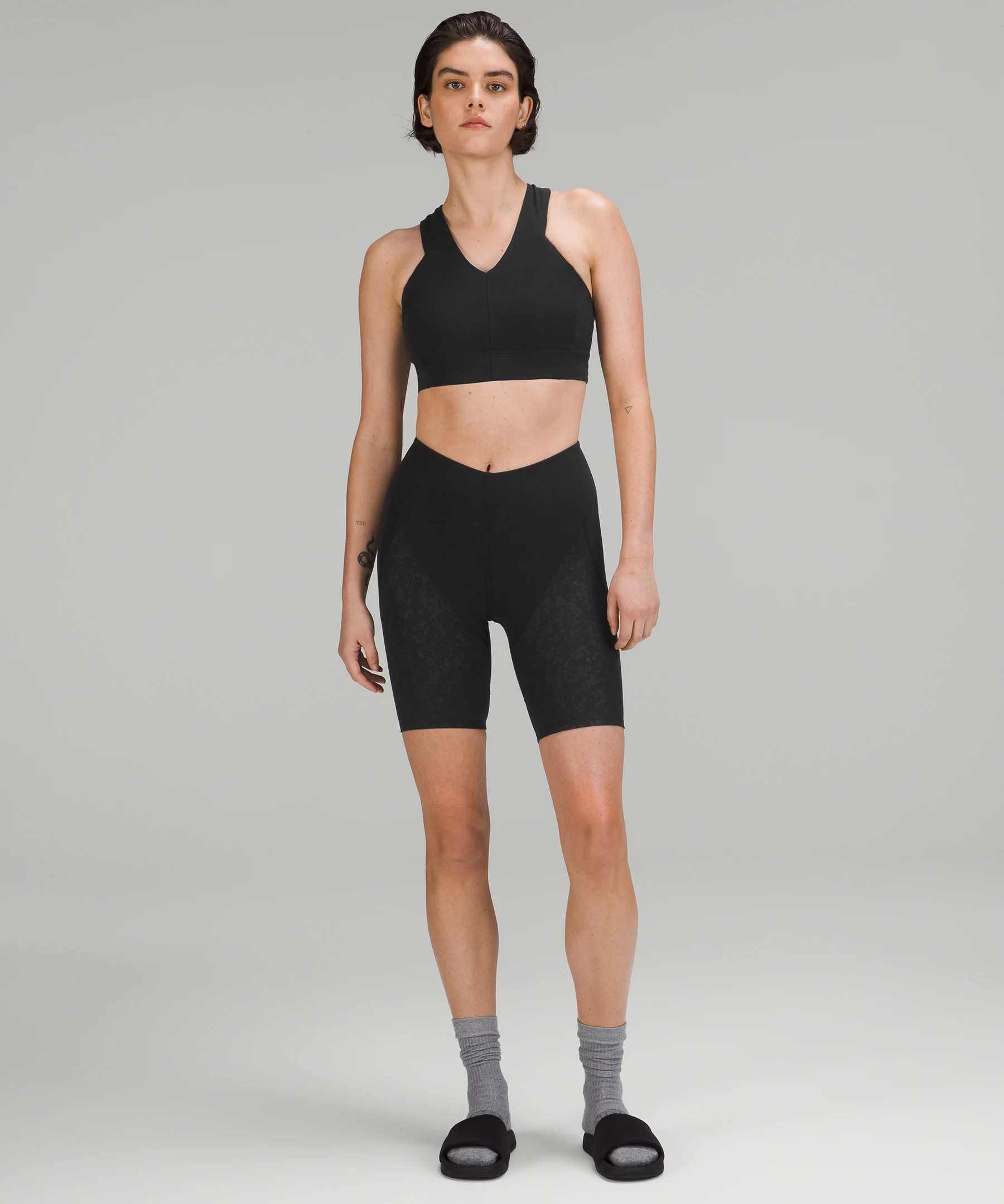 lululemon lab Embossed Nulu Cross-Back Yoga Bra Tracer Print Emboss Black Multi