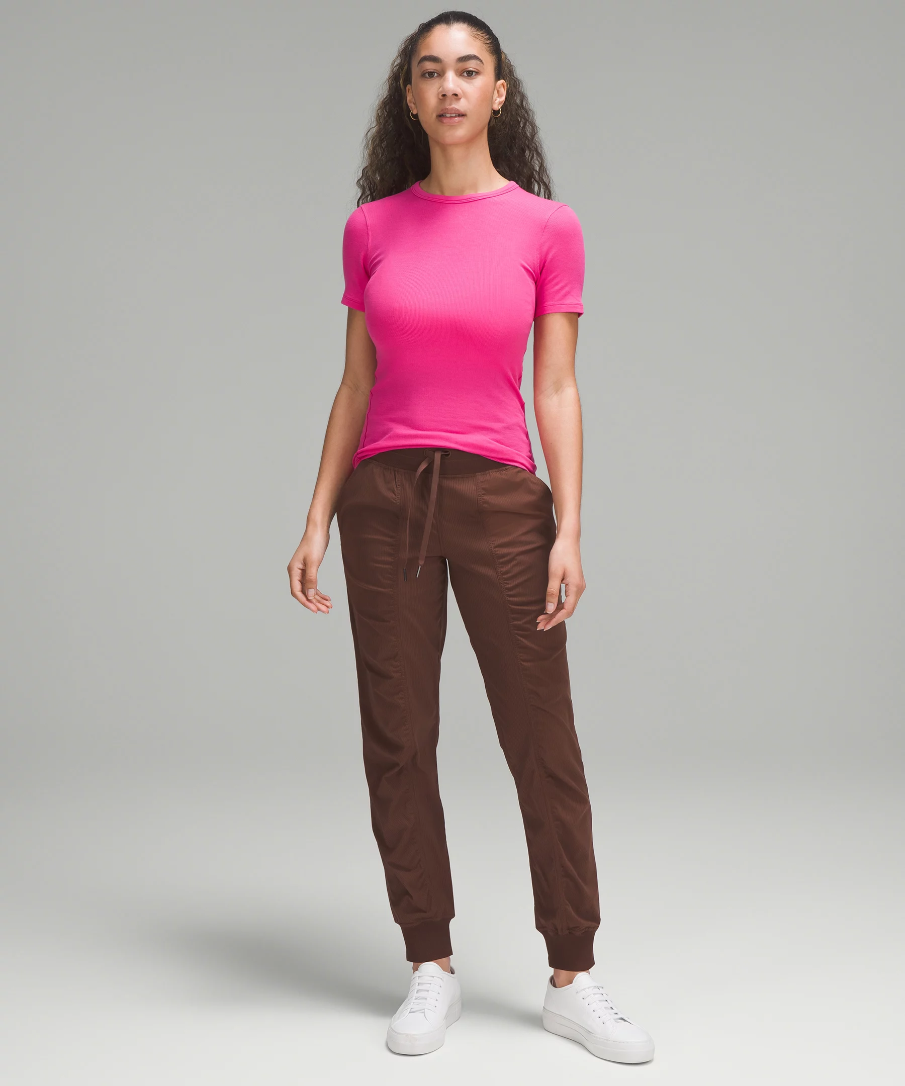 Hold Tight Short Sleeve Shirt Sonic Pink