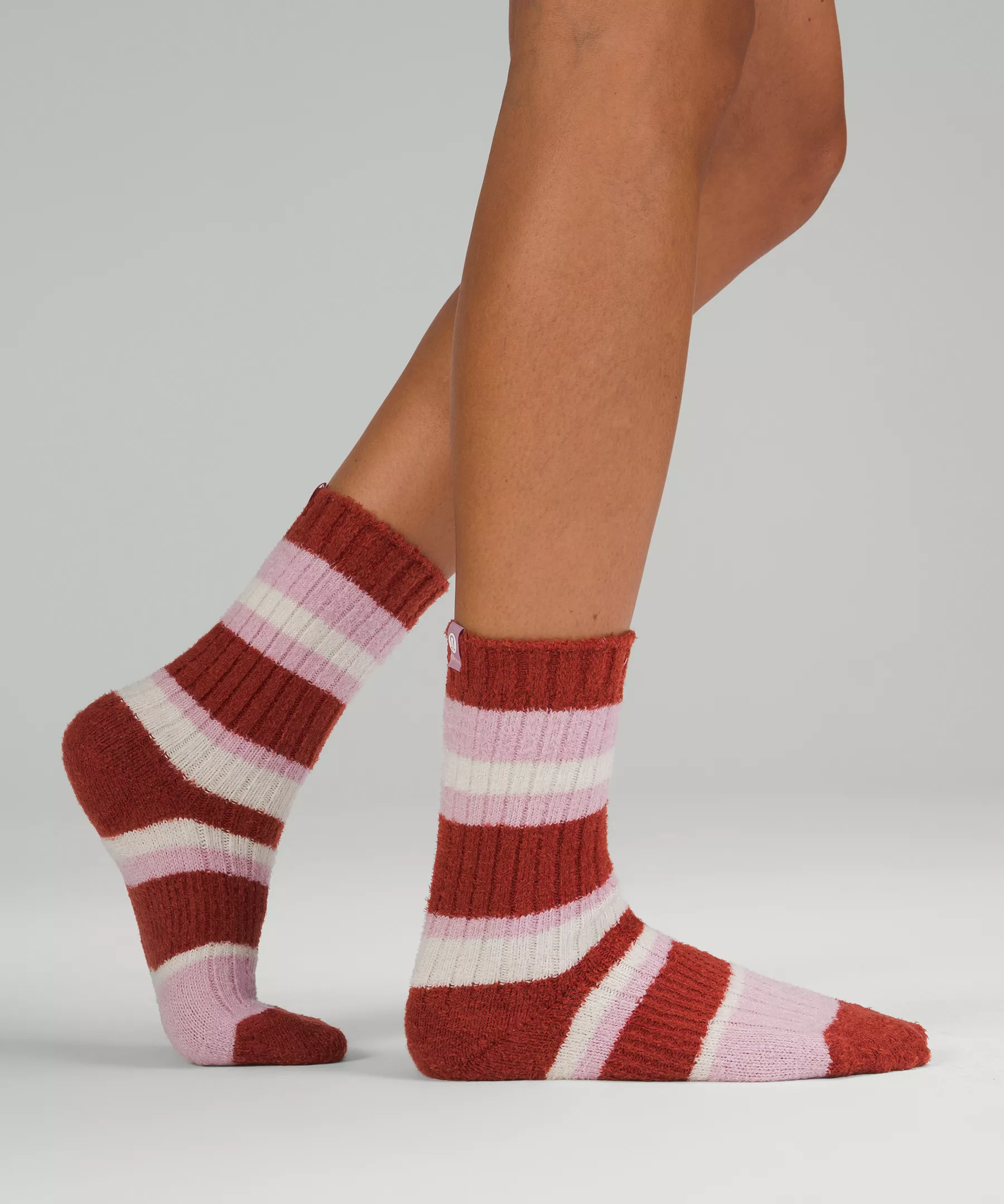 Women's Daily Stride Fuzzy Crew Sock Cayenne/Pink Peony