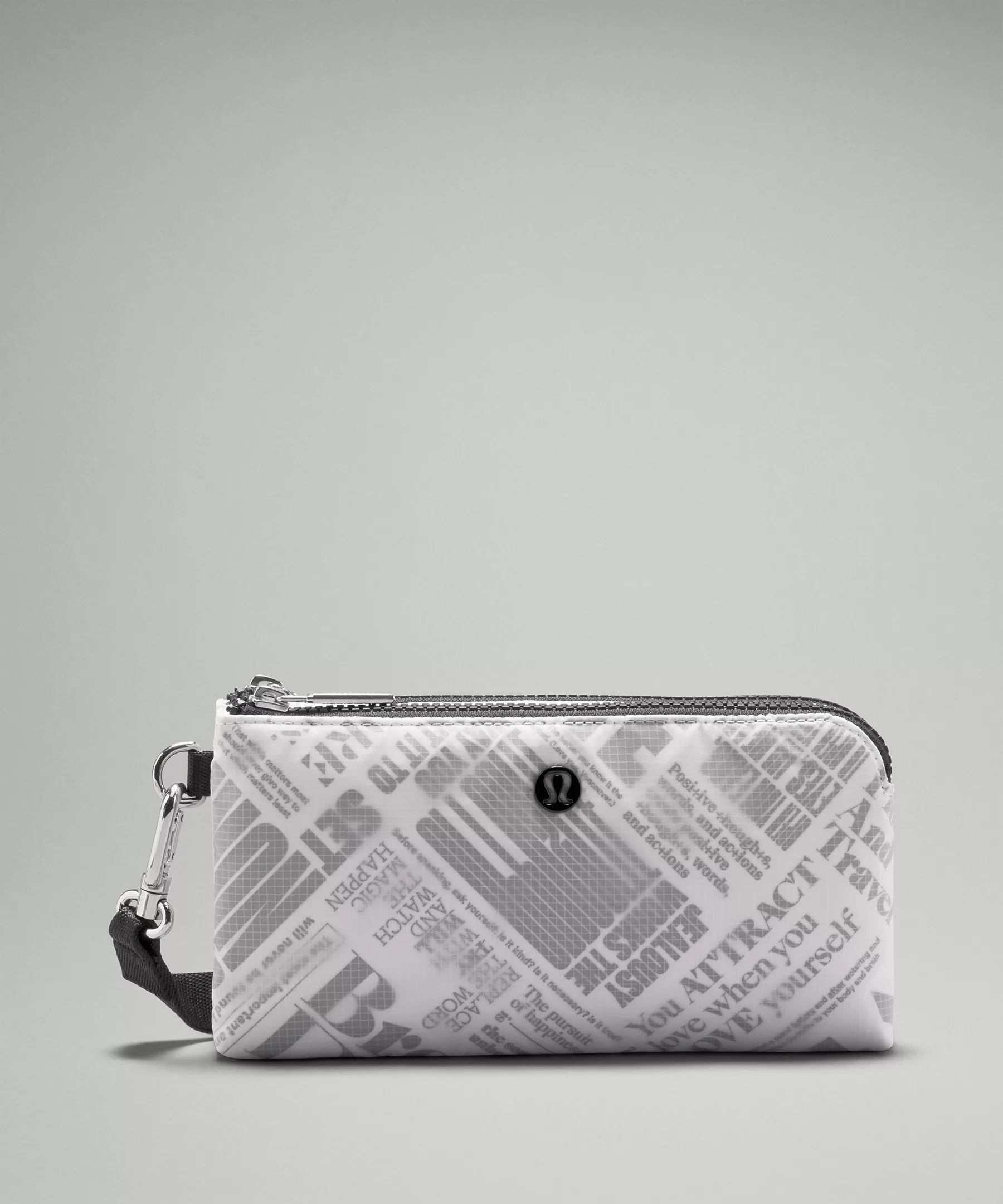 Curved Wristlet *Manifesto Print white/black