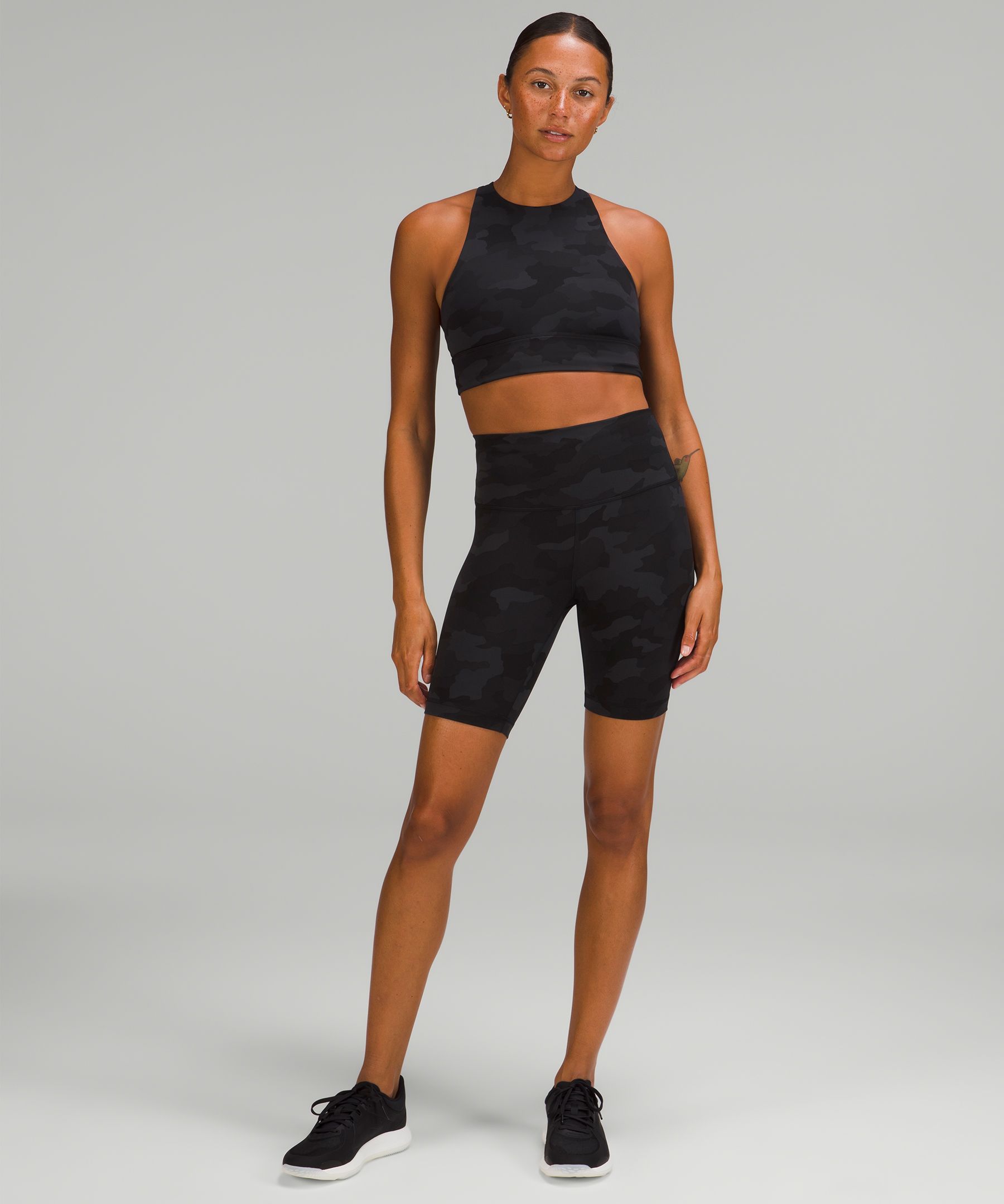 Wunder Train High-Rise Short 8