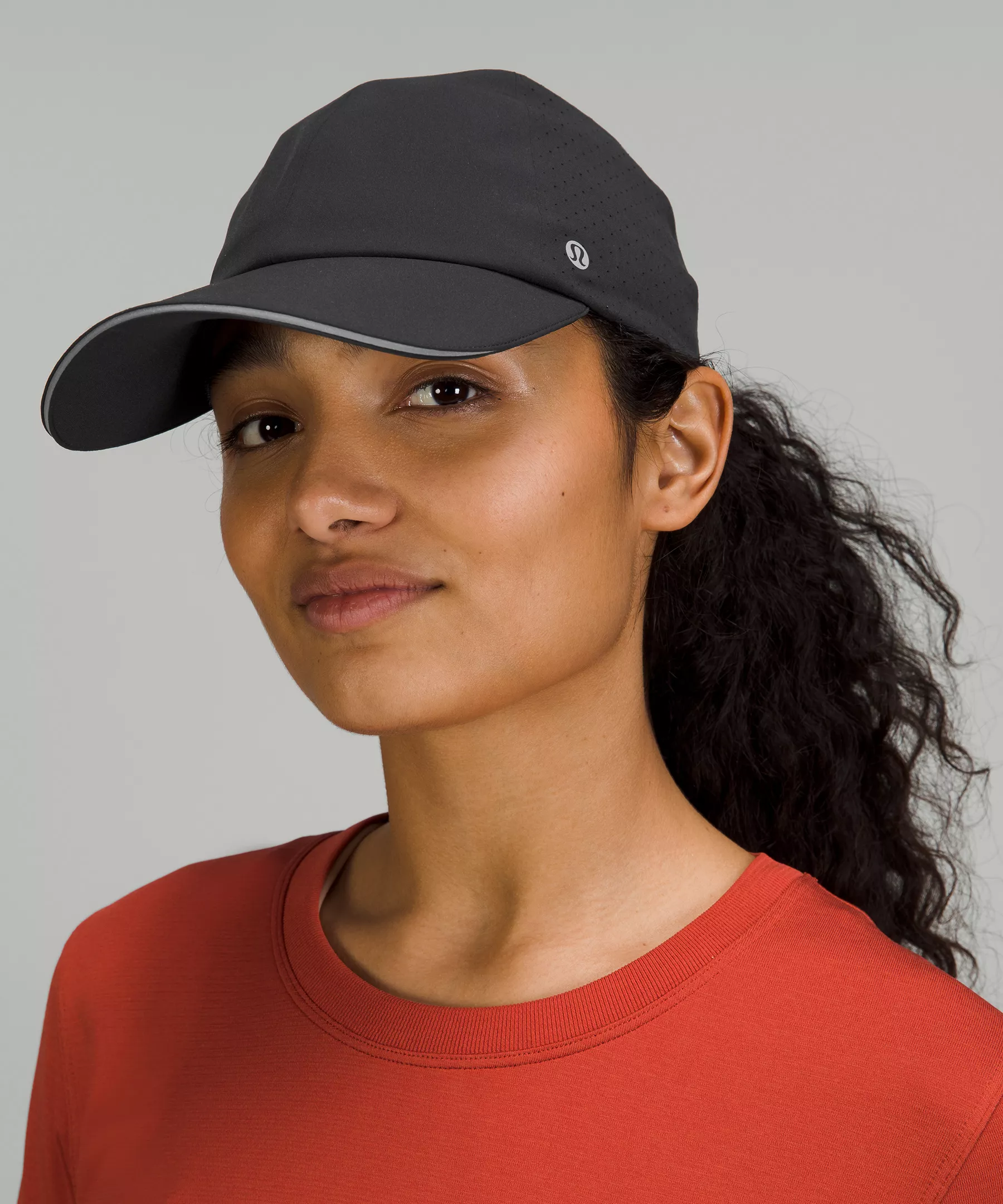 Women's Fast and Free Running Hat *Vent Black