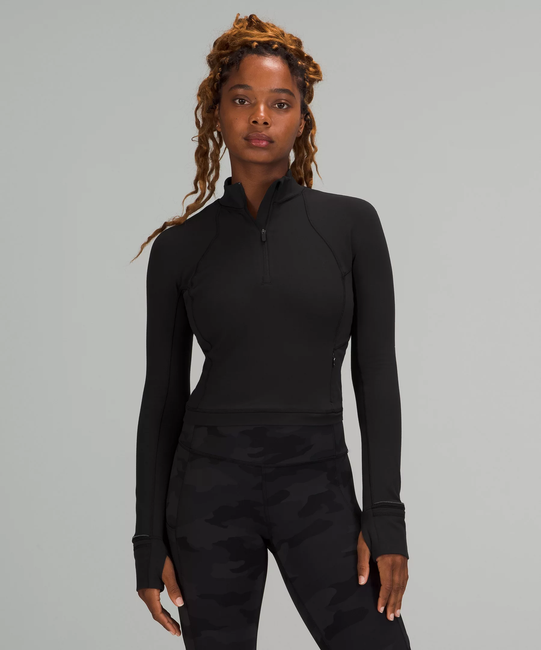 It's Rulu Run Cropped Half Zip Black