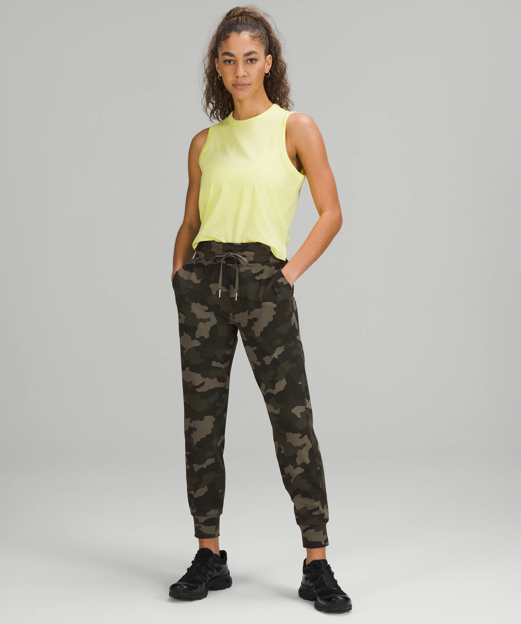 Ready to Rulu Classic-Fit High-Rise Jogger *Full Length Heritage 365 Camo Medium Olive Multi