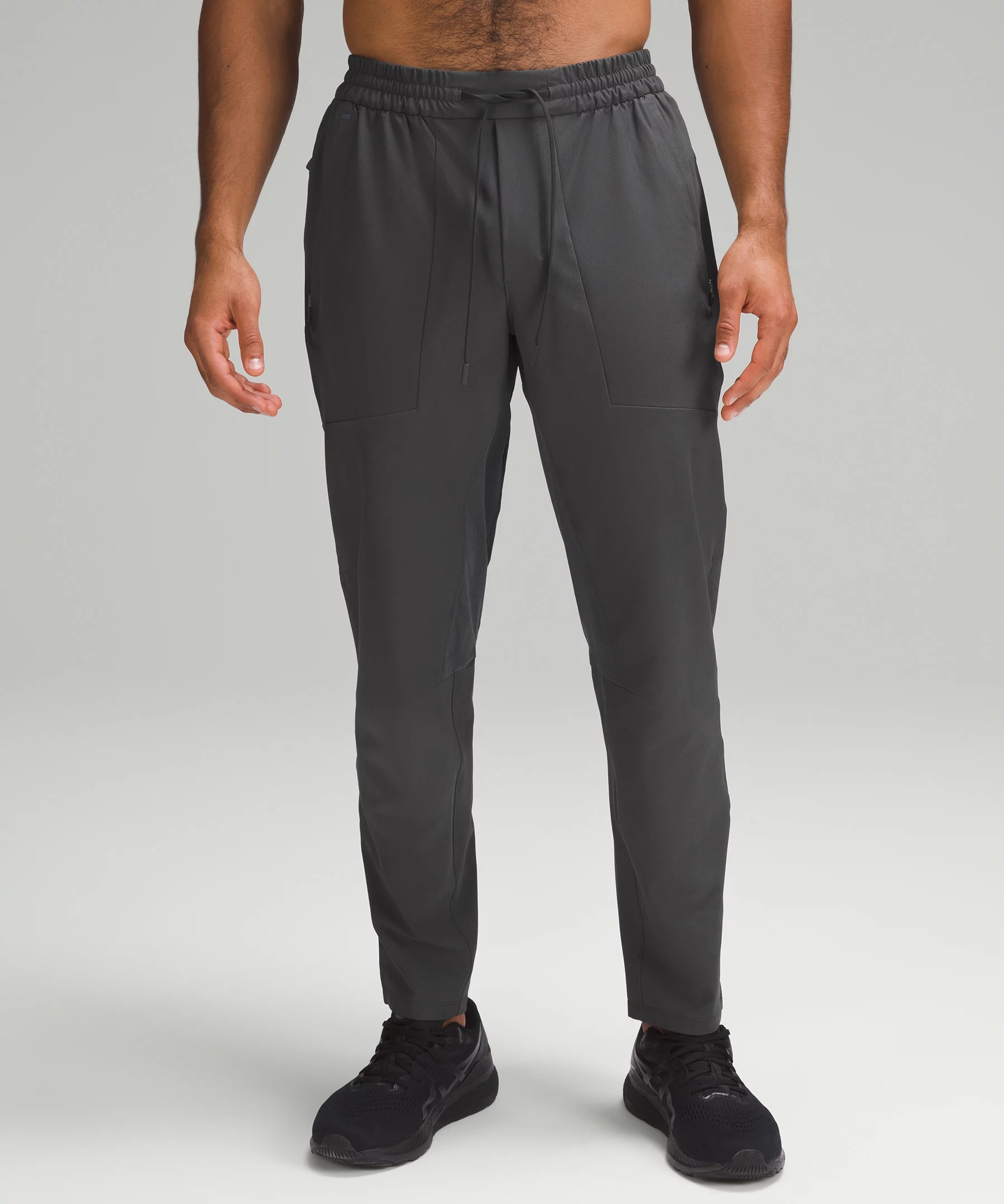 License to Train Pant *Online Only graphite grey
