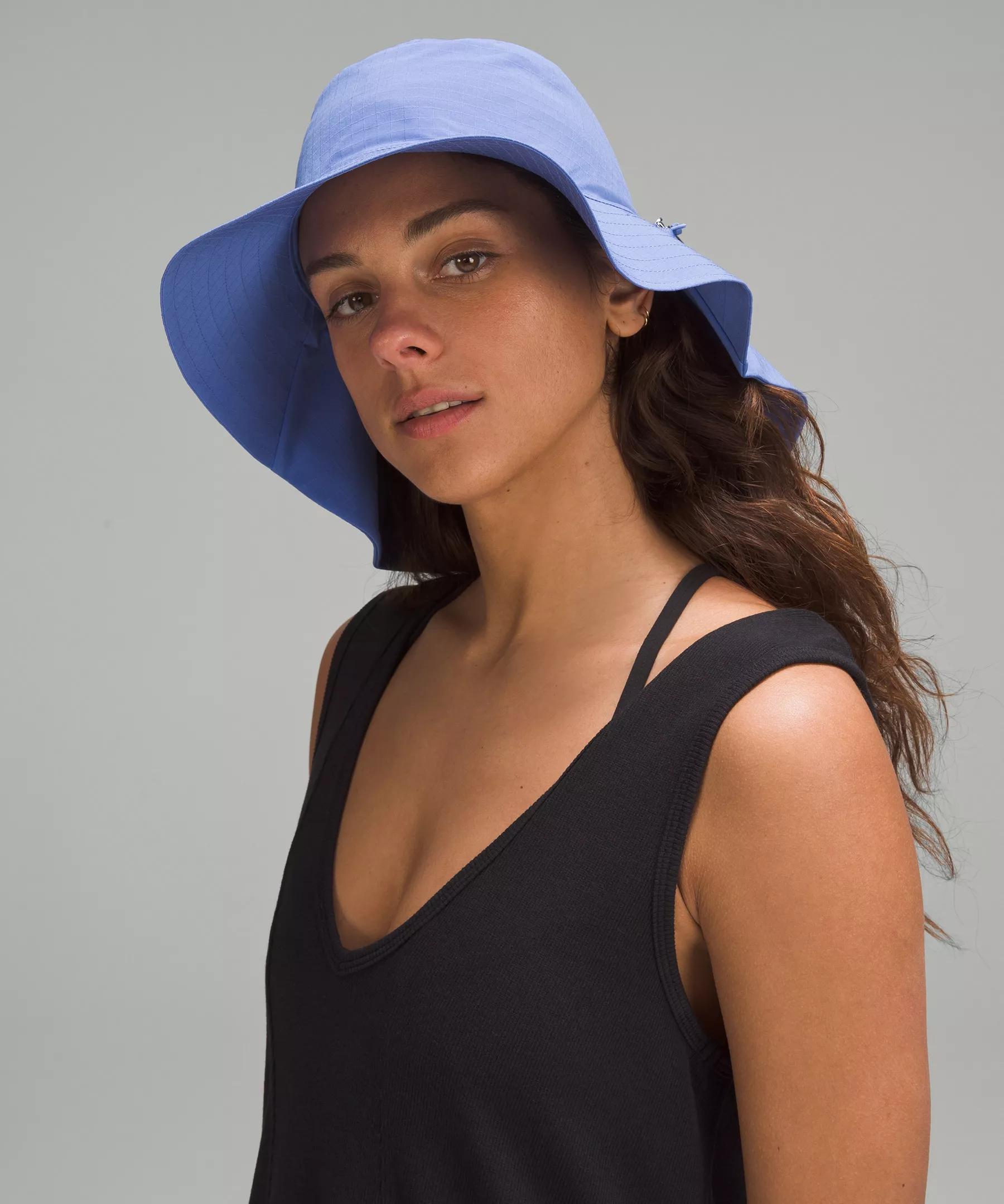Women's Cinchable Wide Brim Bucket Hat Wild Indigo