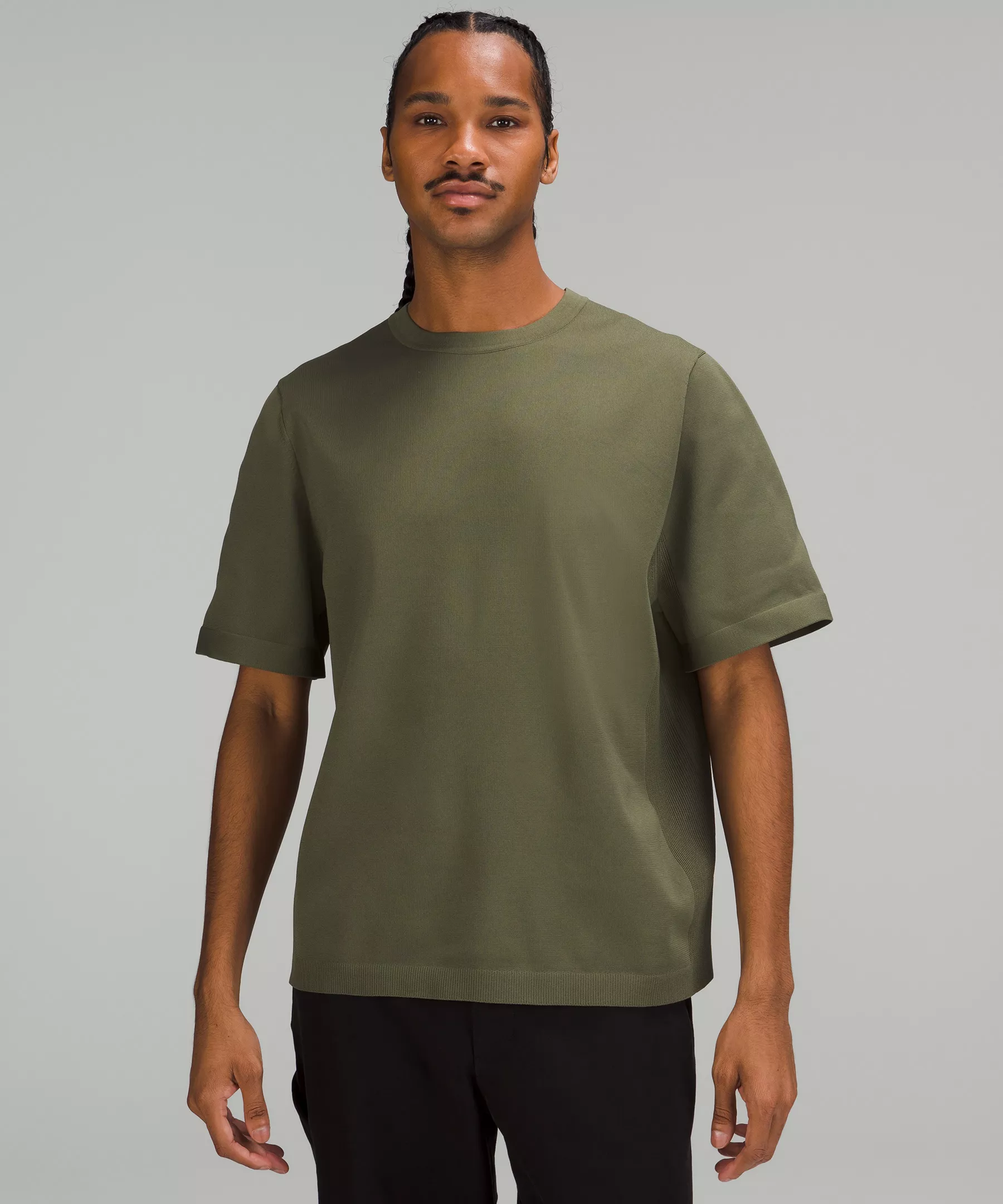 Lightweight Knit Short-Sleeve Crew Medium Olive
