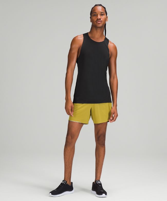 Fast and Free Singlet