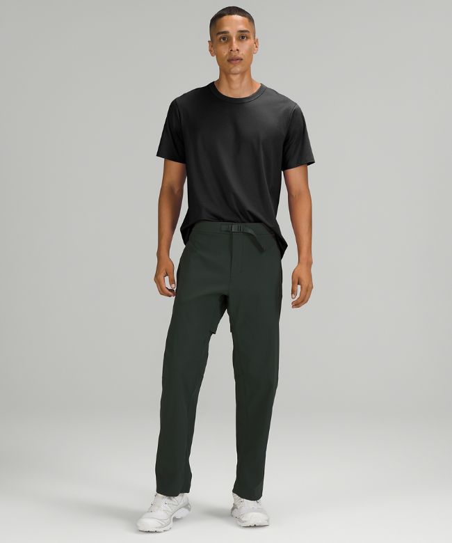 Relaxed-Fit Belted Stretch Pant 29
