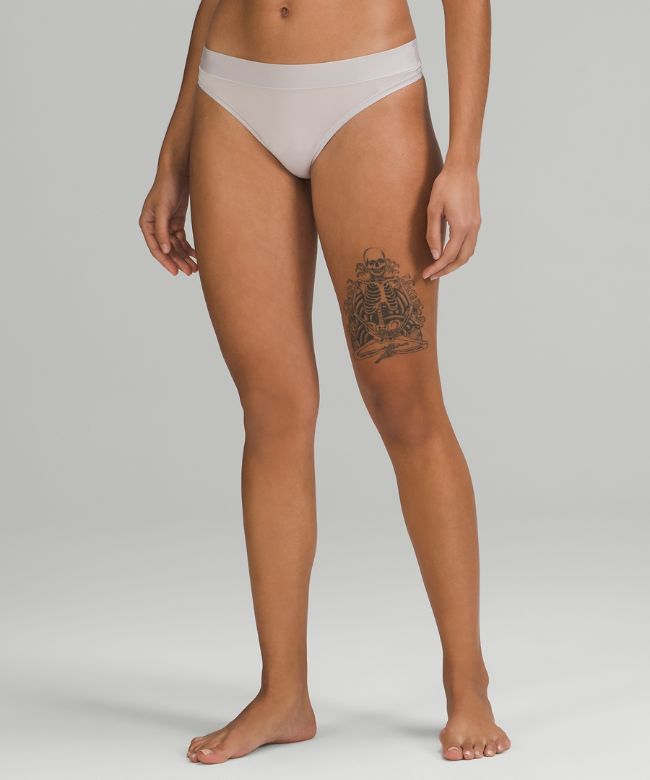 UnderEase Mid-Rise Thong Underwear 3 Pack