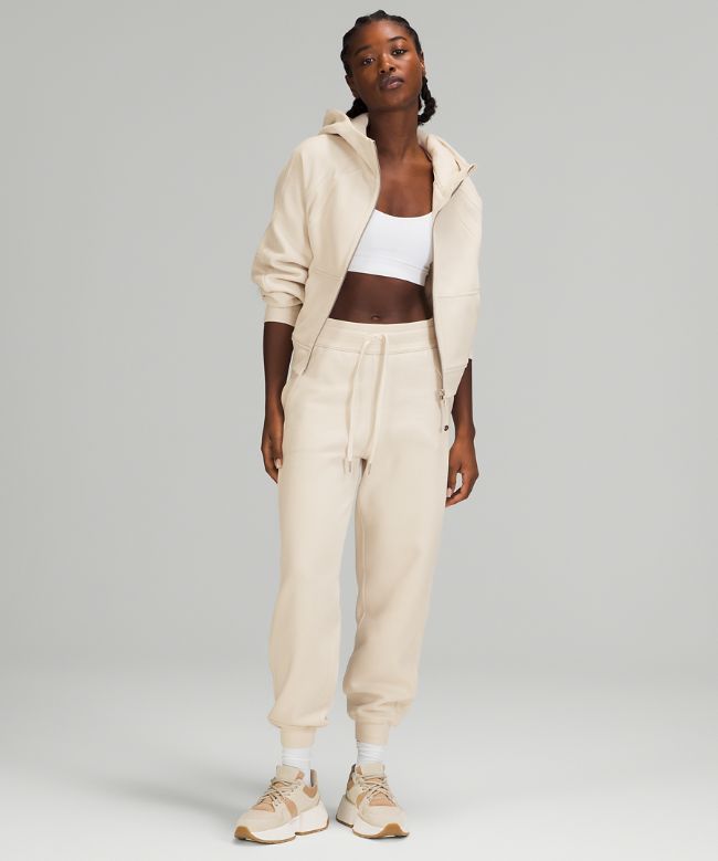 Scuba Relaxed-Fit High-Rise Jogger