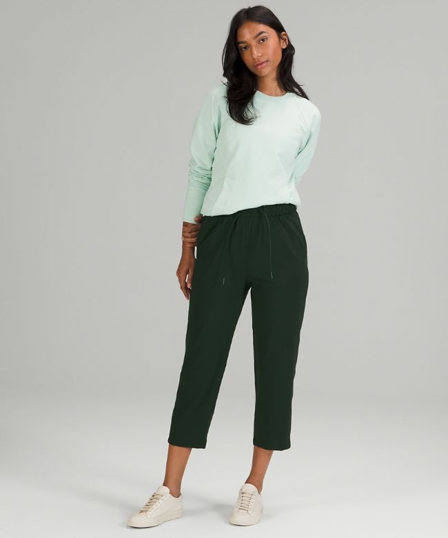 Stretch Luxtreme High-Rise Crop 23