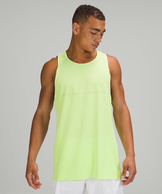 Fast and Free Singlet