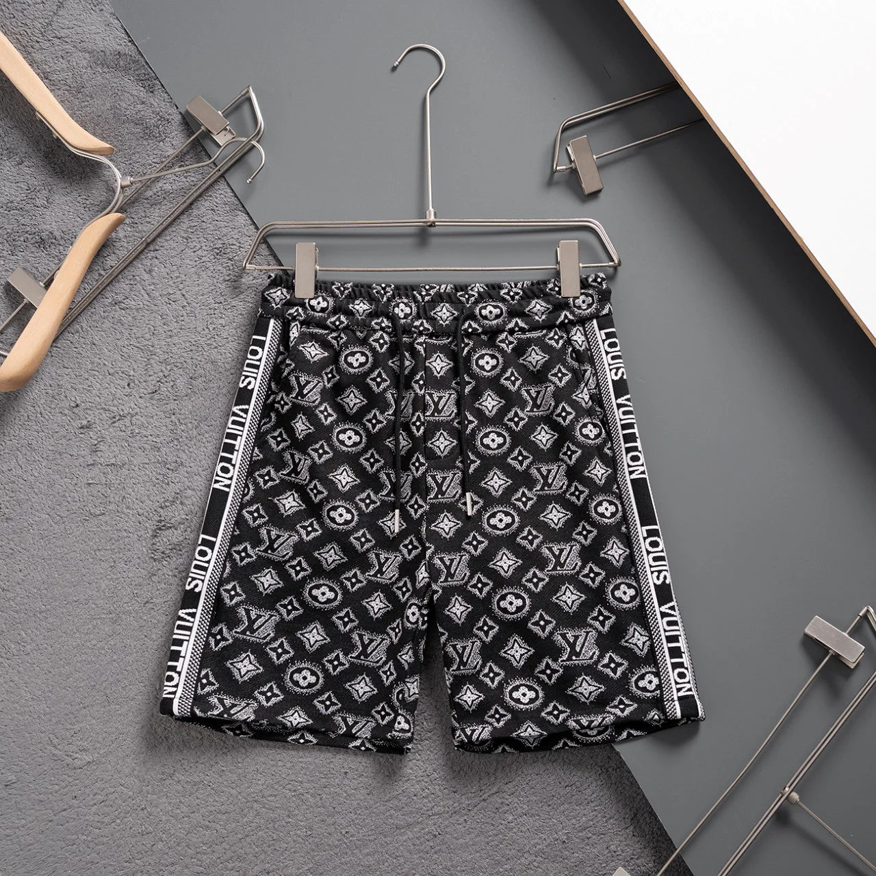 Men's printed shorts-11