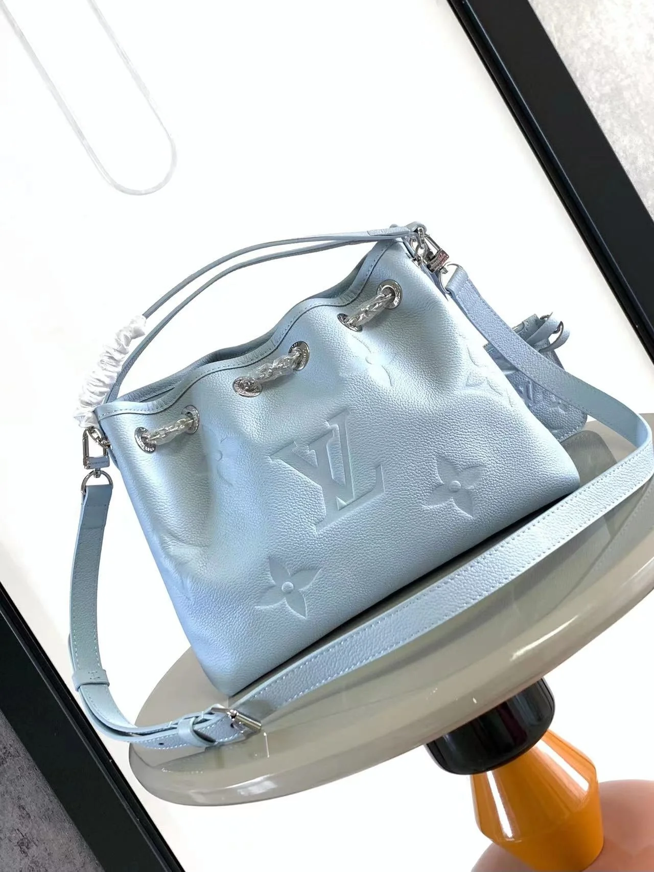 Exquisite leather bags-389