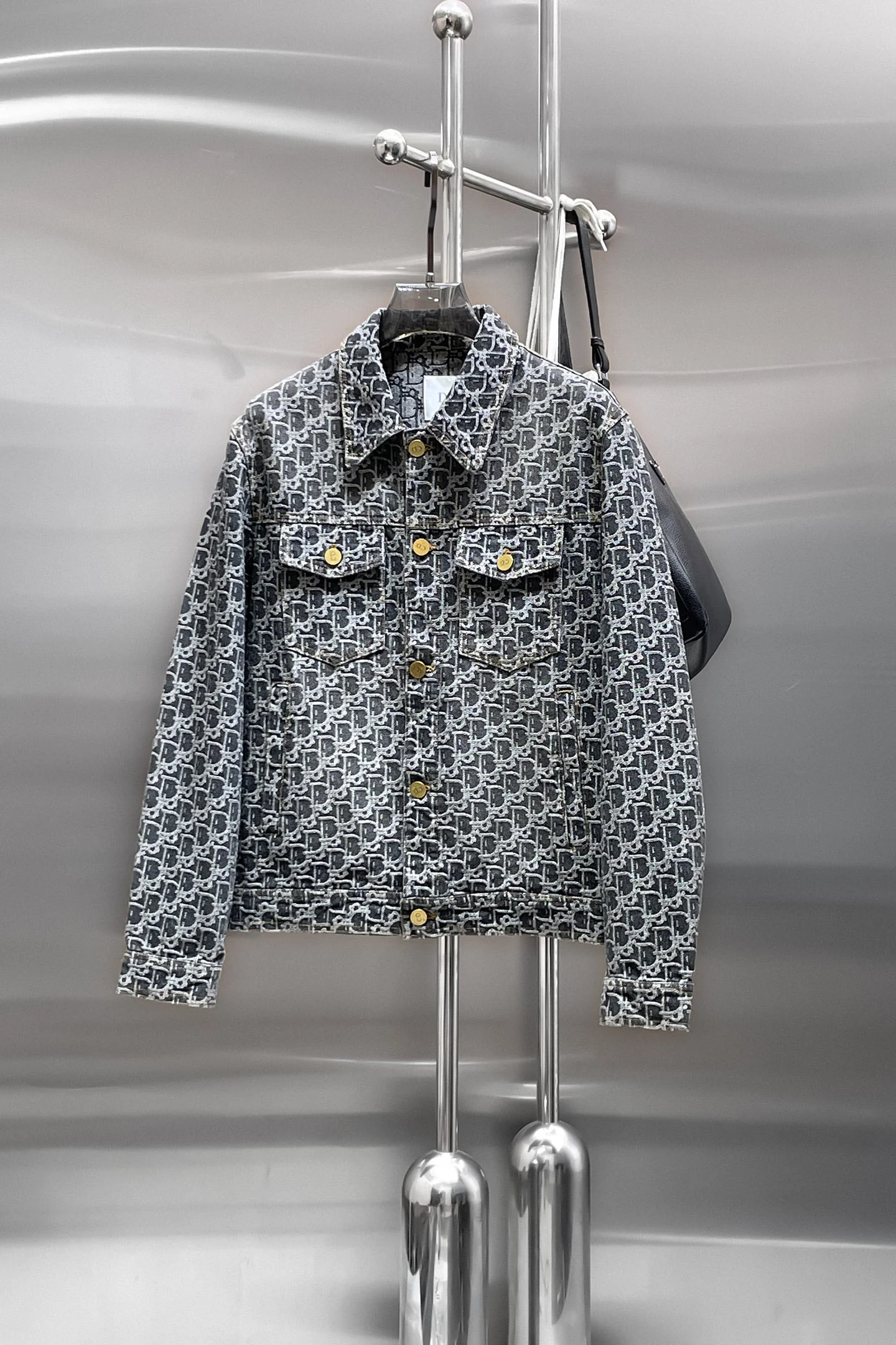 Chic Comfort Jacket-1023