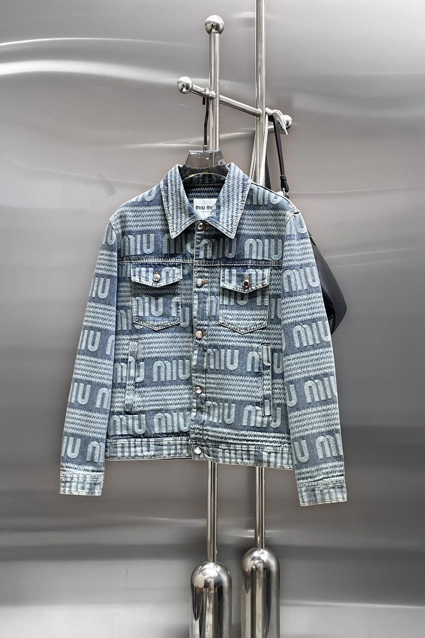 Chic Comfort Jacket-1015