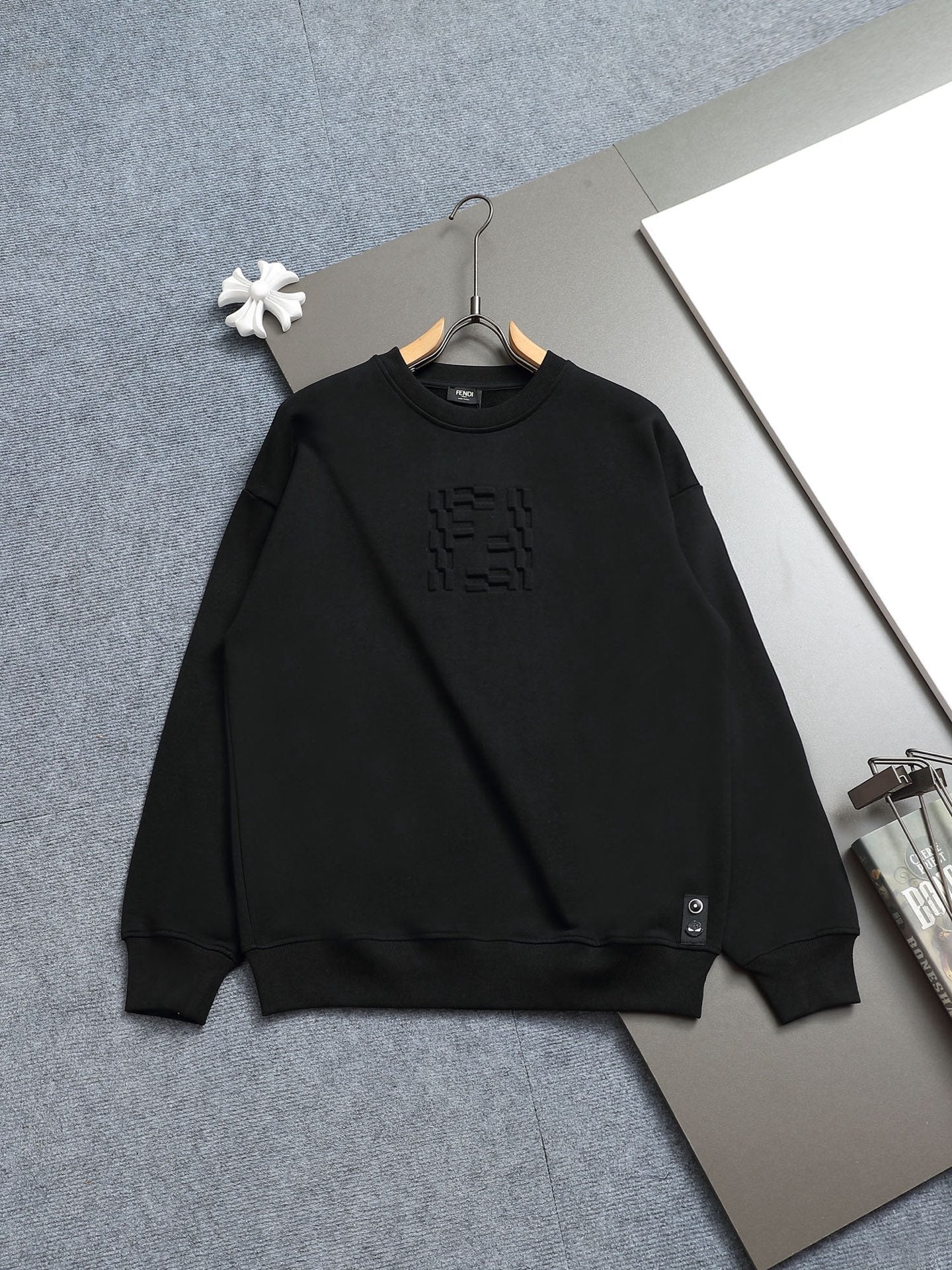 Classic Fashion Sweater-1047