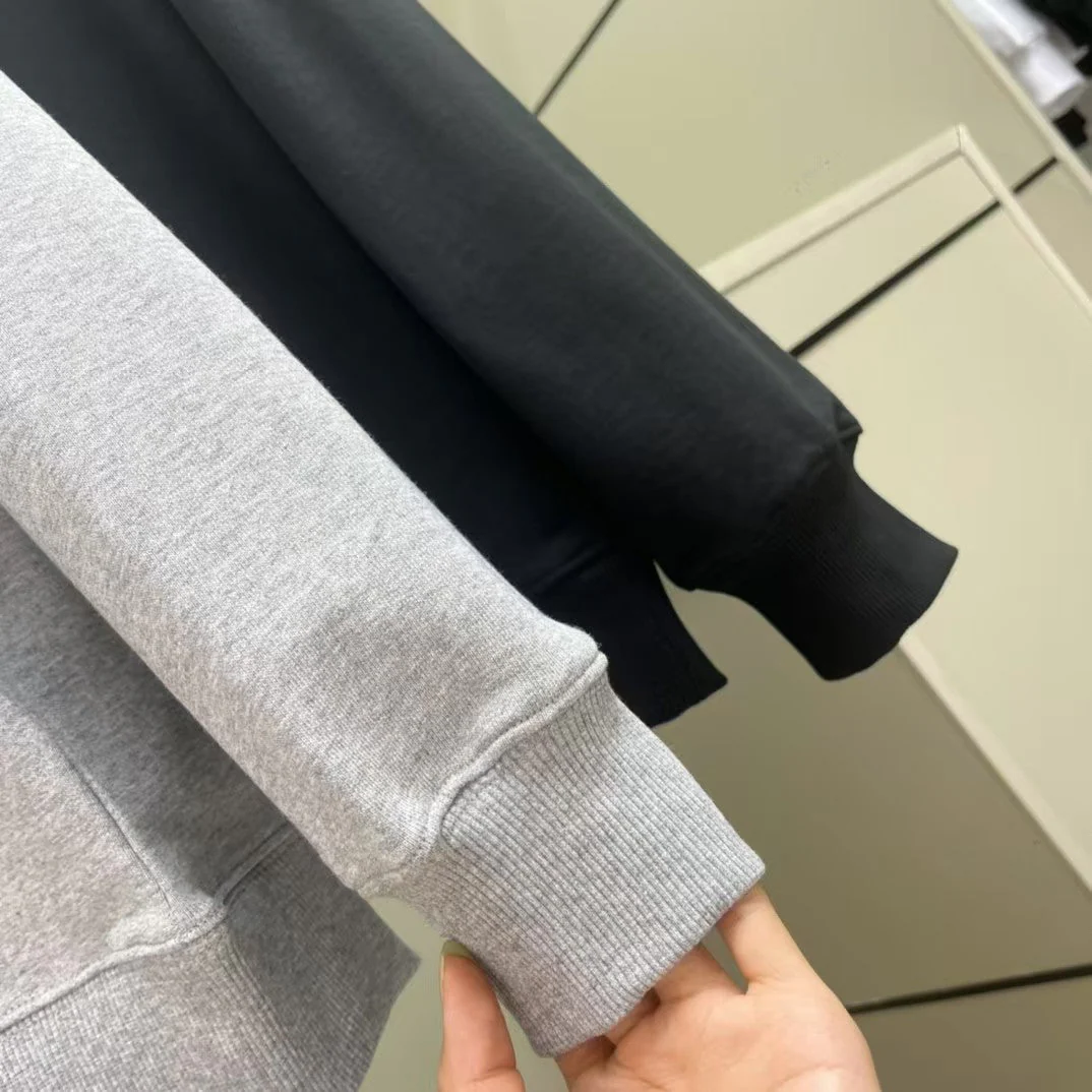 Classic Fit Hoodie-998