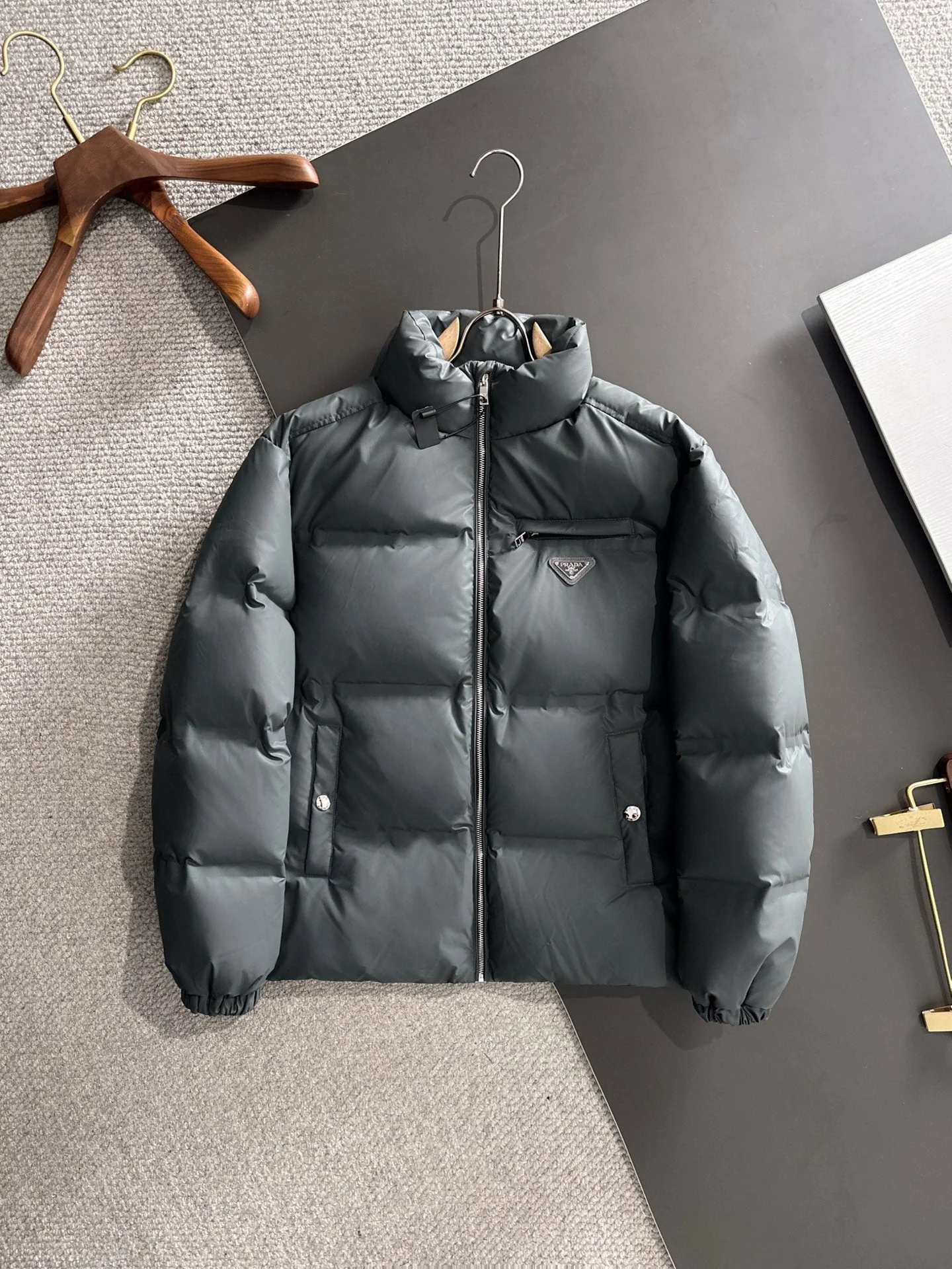 Classic down jacket-16