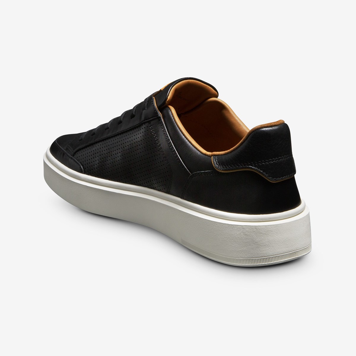 Oliver Slip-on Stretch-lace Sneaker