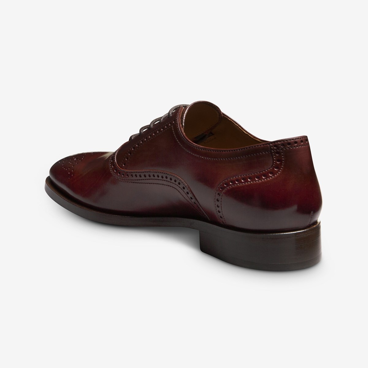 Siena Medallion Oxford Dress Shoe