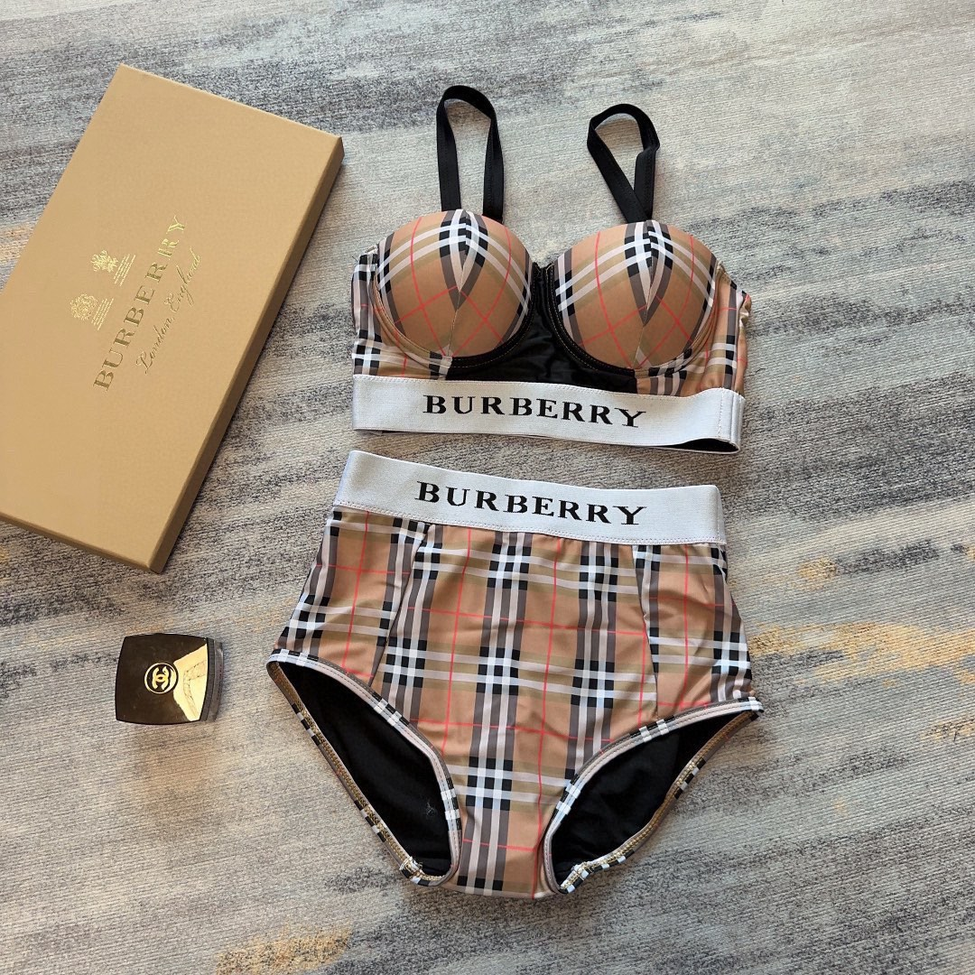 Burberry Two-piece Swimsuit Swimwear（Replica）