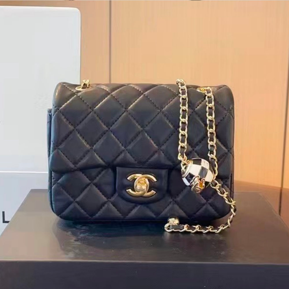Chanel Lambskin Quilted Enamel CC Pearl Crush Mini Flap Black(Replica)
