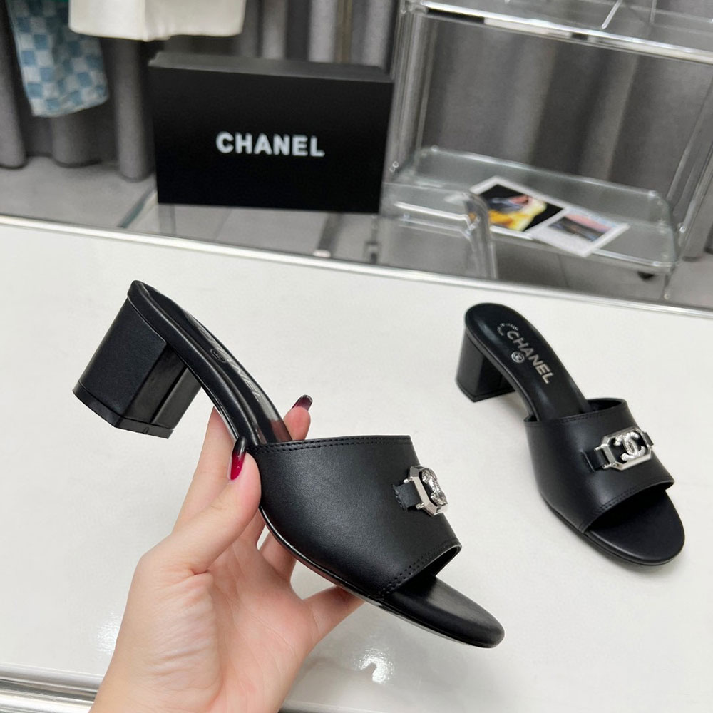 Chanel Flat Open-toed Flip-flops With Thick Heels Slide Sandal(Replica)