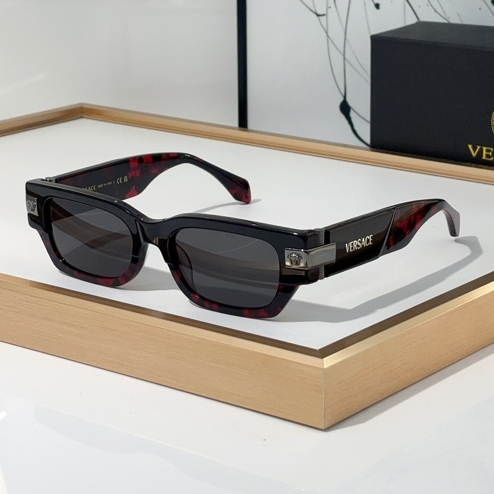Versace Letter Frame Sunglasses Top Quality(Replica)