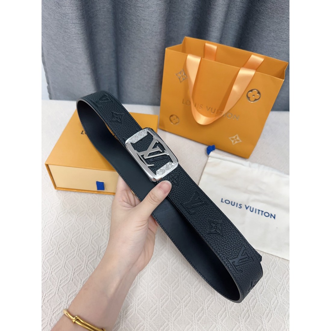 Lv Calfskin Pure Steel Logo Men's Belt 40MM