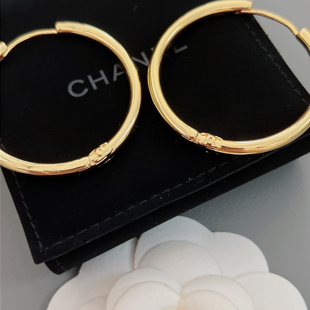 Chanel Round Earrings